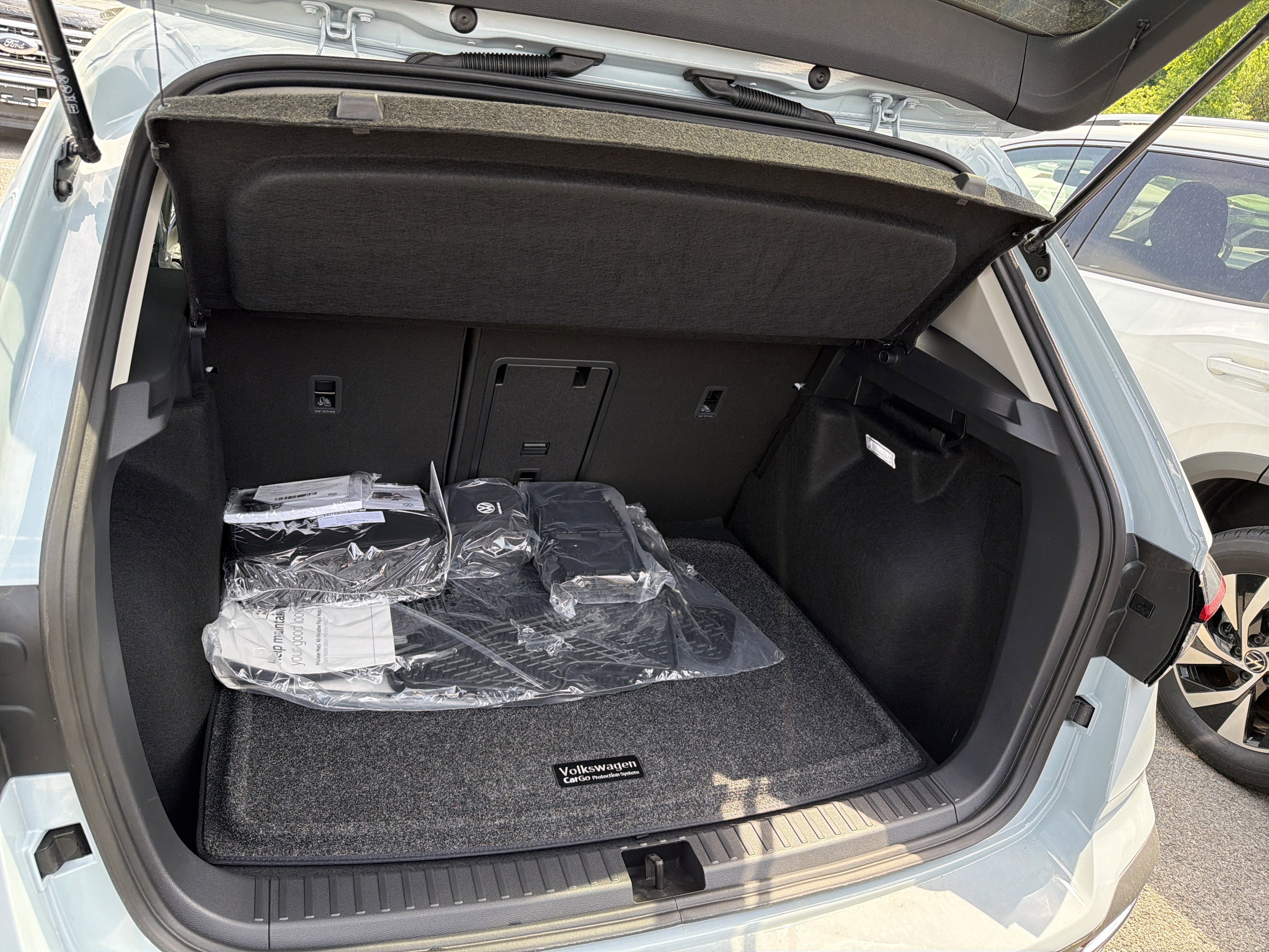2026 Volkswagen Taos SEL 4MOTION
