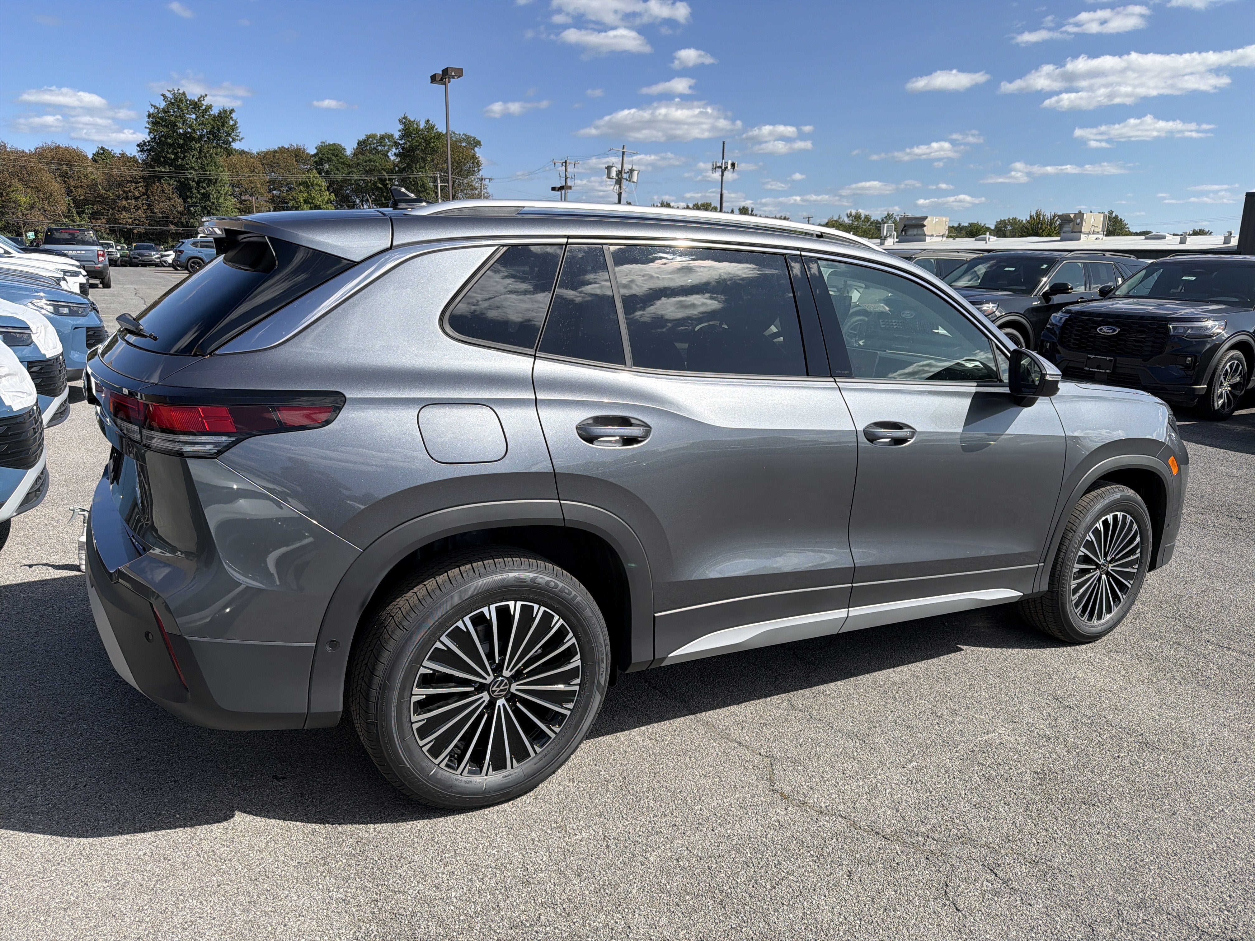 2026 Volkswagen Tiguan S 4MOTION