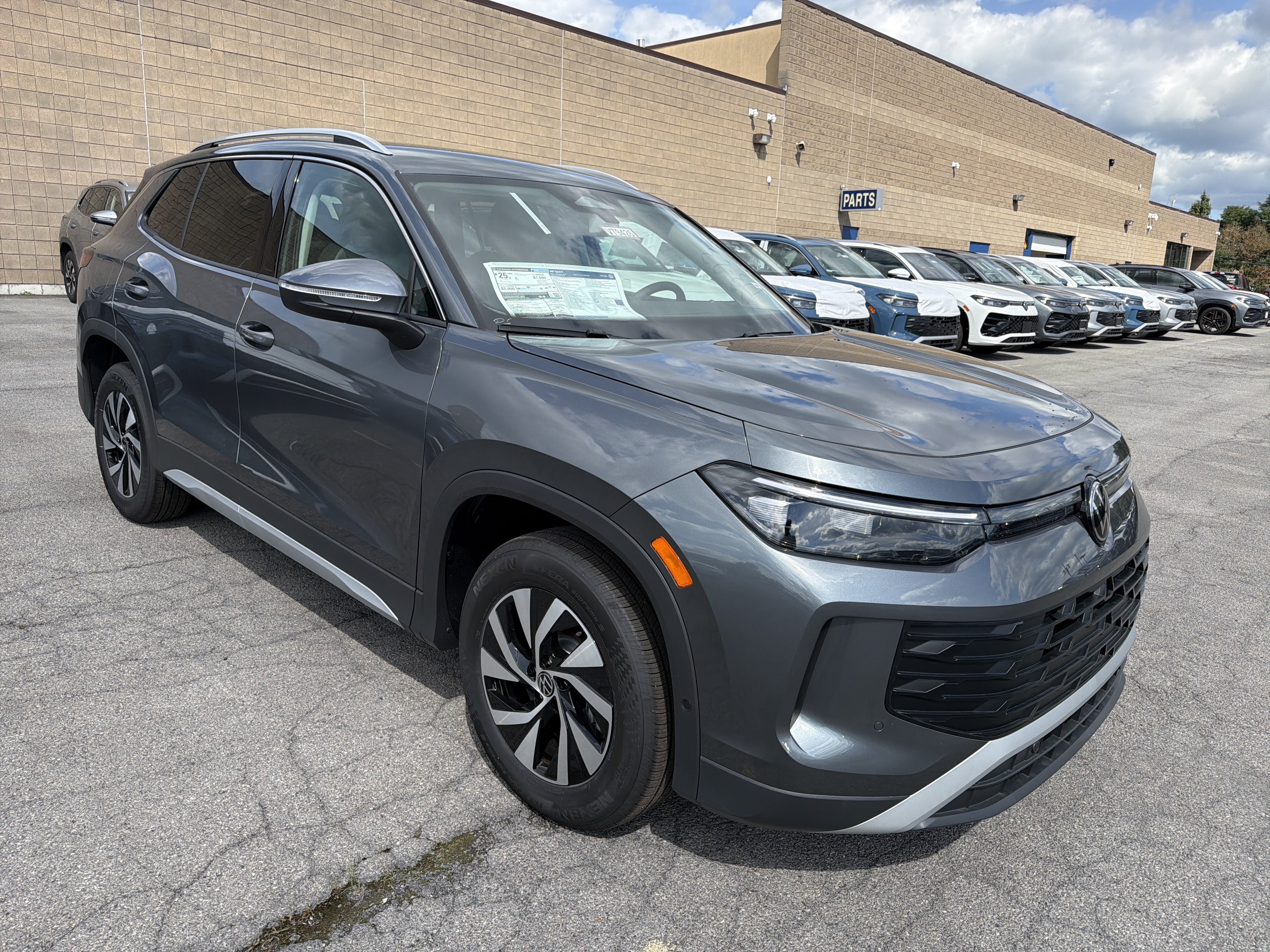 2026 Volkswagen Tiguan S 4MOTION