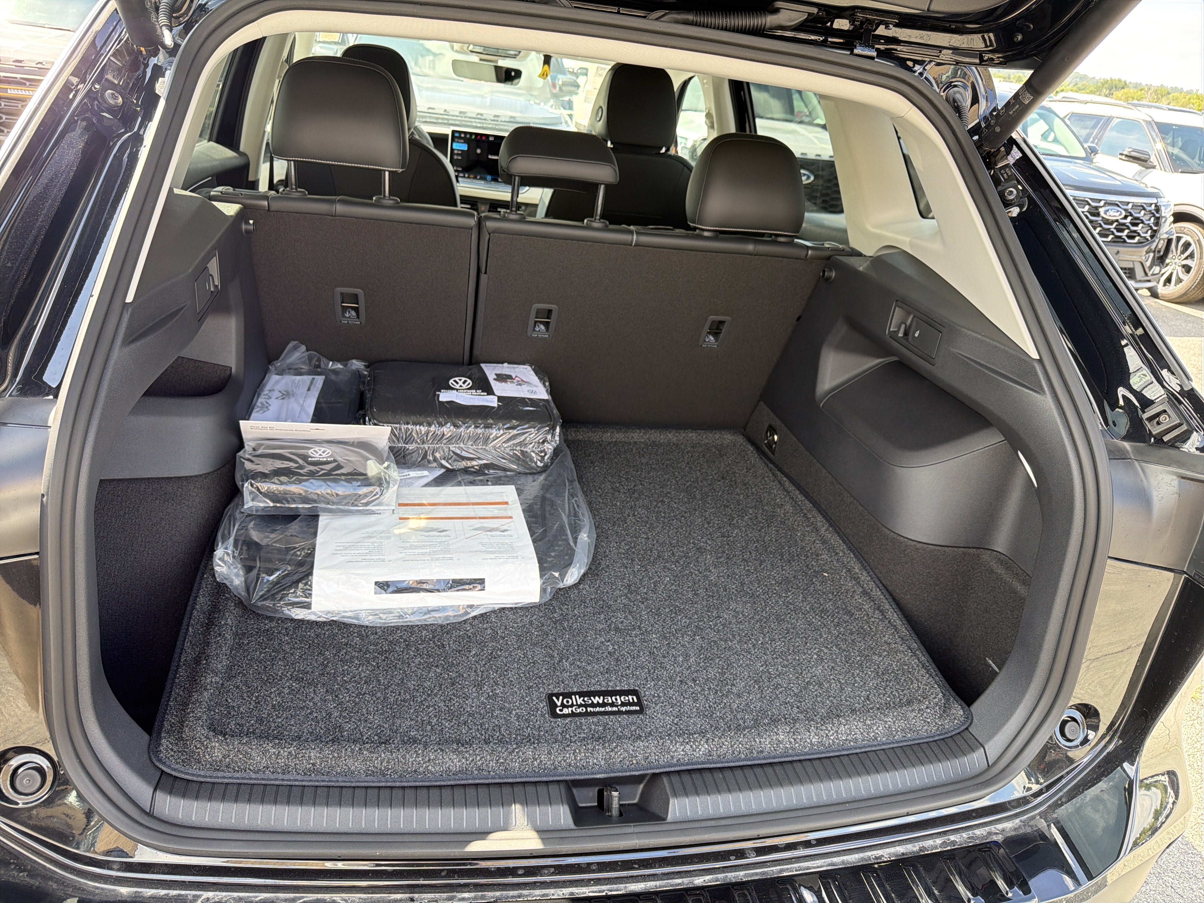 2026 Volkswagen Tiguan SE 4MOTION