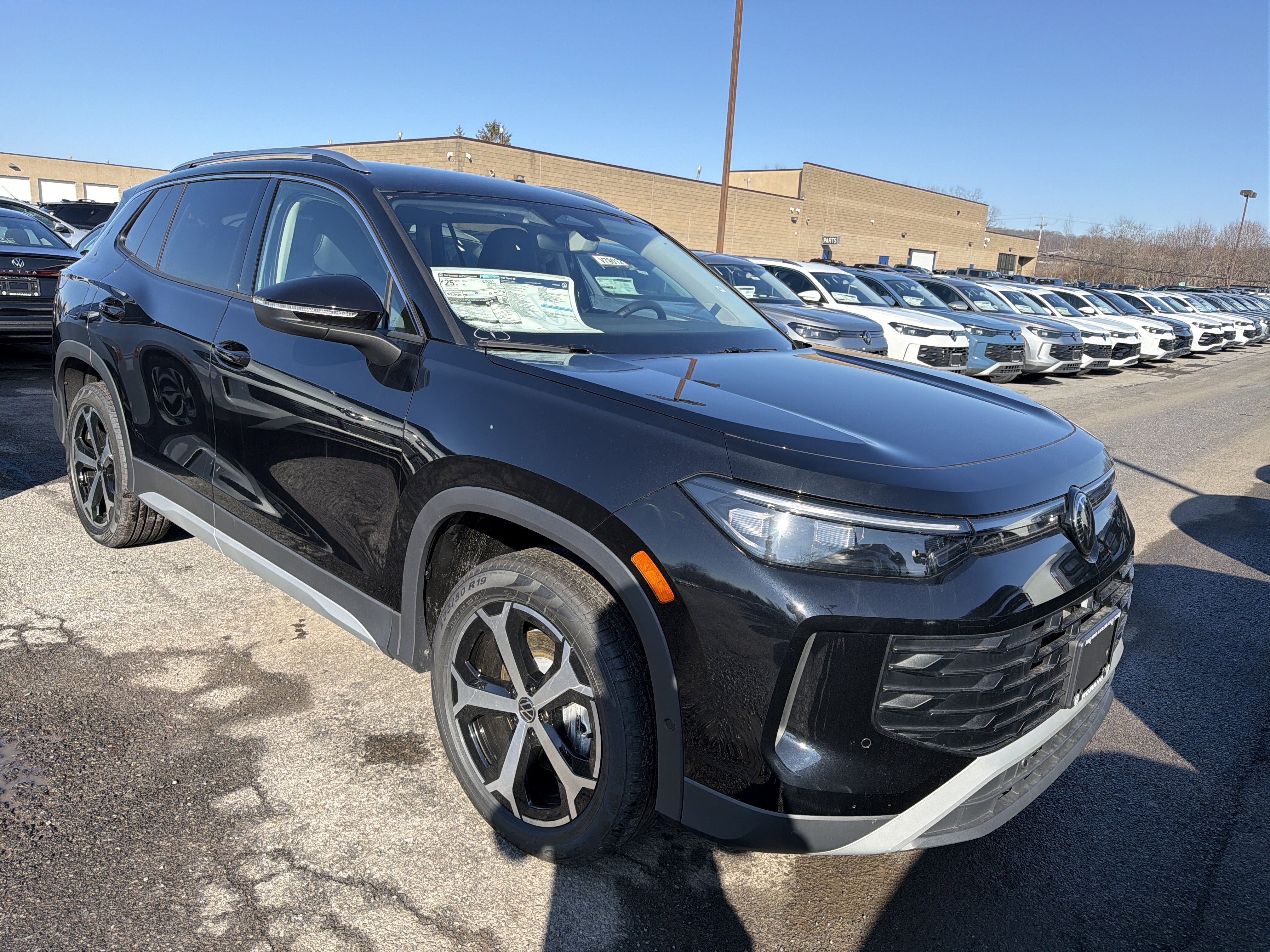 2026 Volkswagen Tiguan 2.0T SE 4MOTION