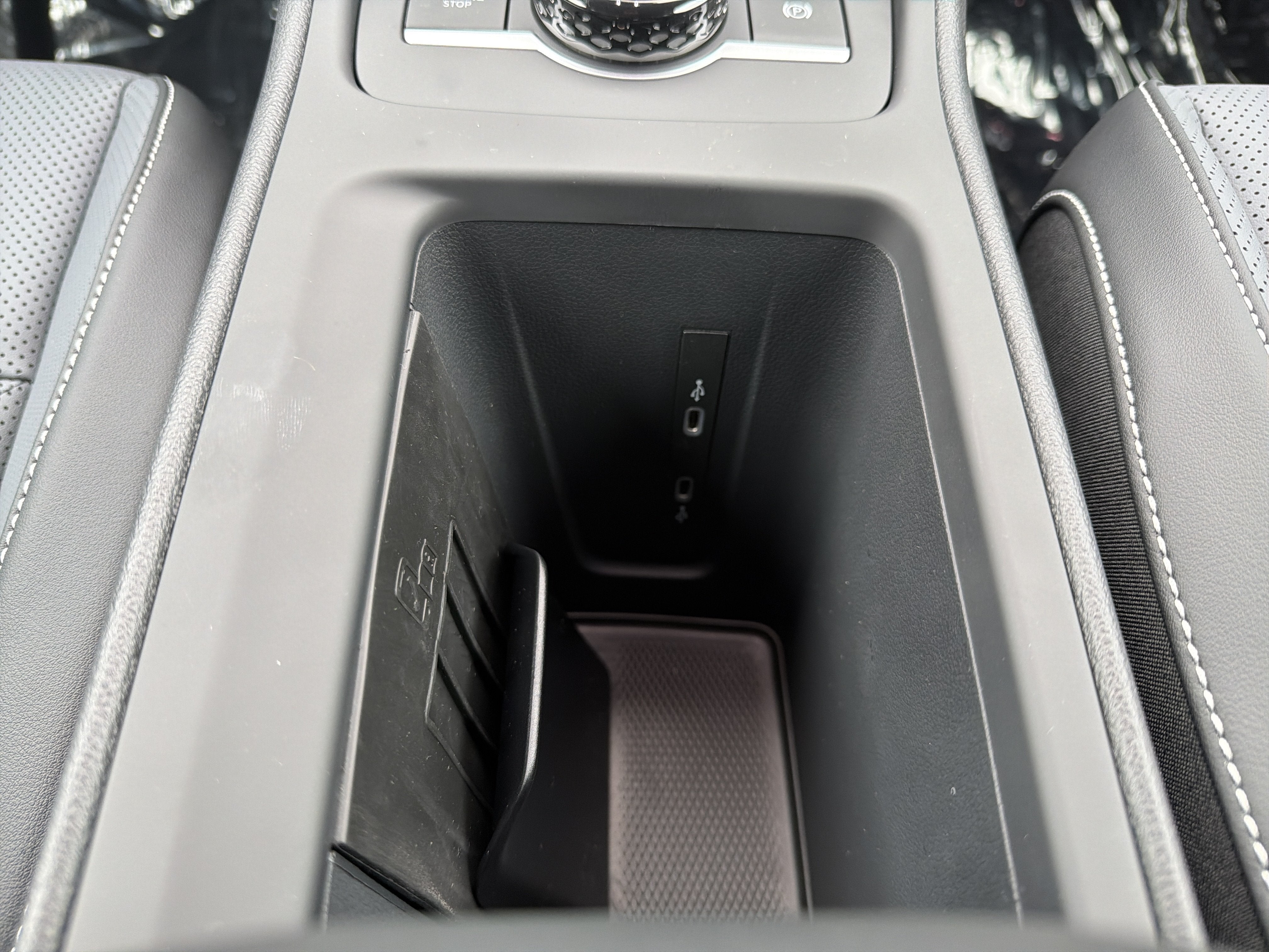 2026 Volkswagen Tiguan SE 4MOTION