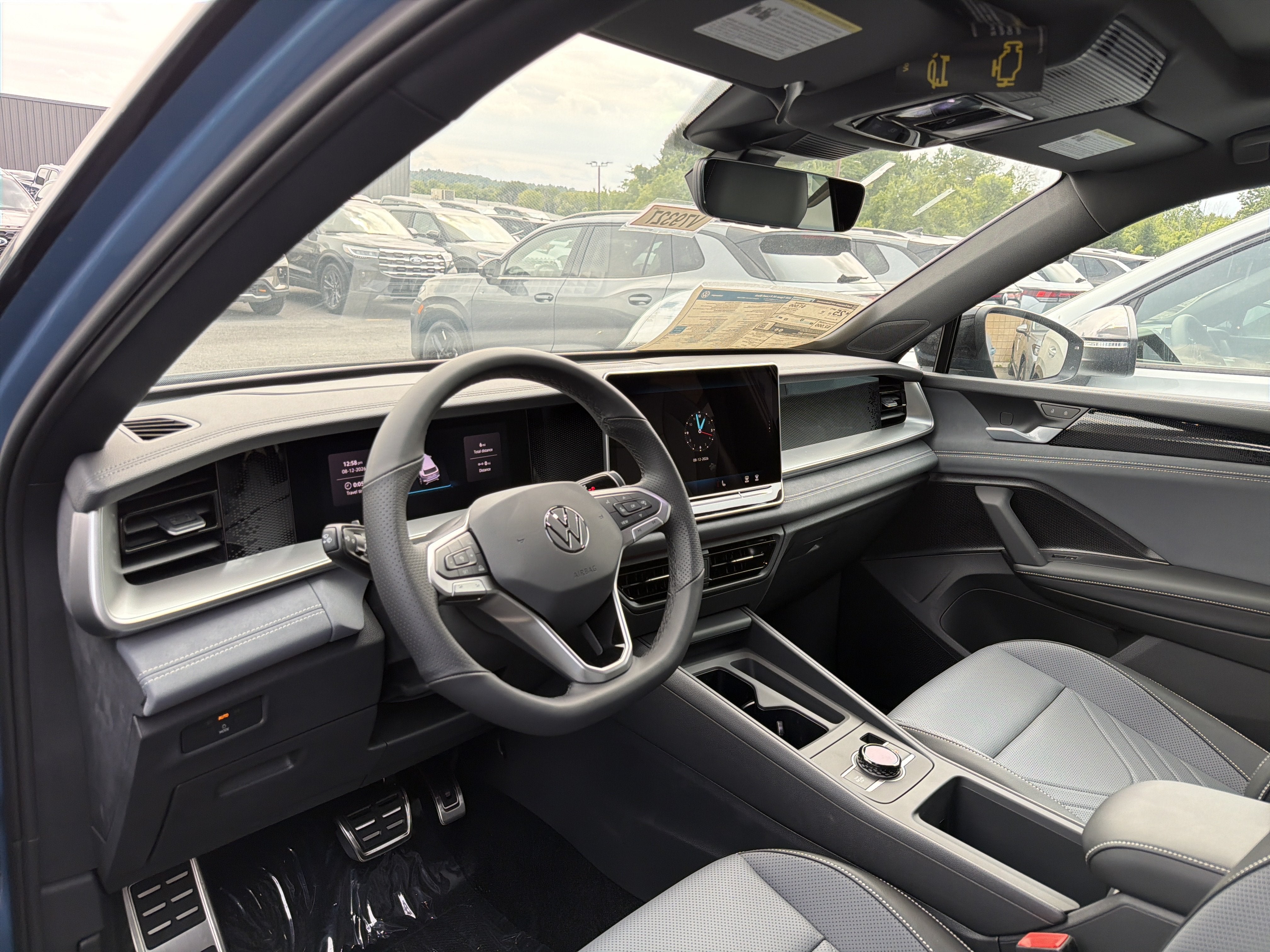 2026 Volkswagen Tiguan SE R-Line Black 4MOTION