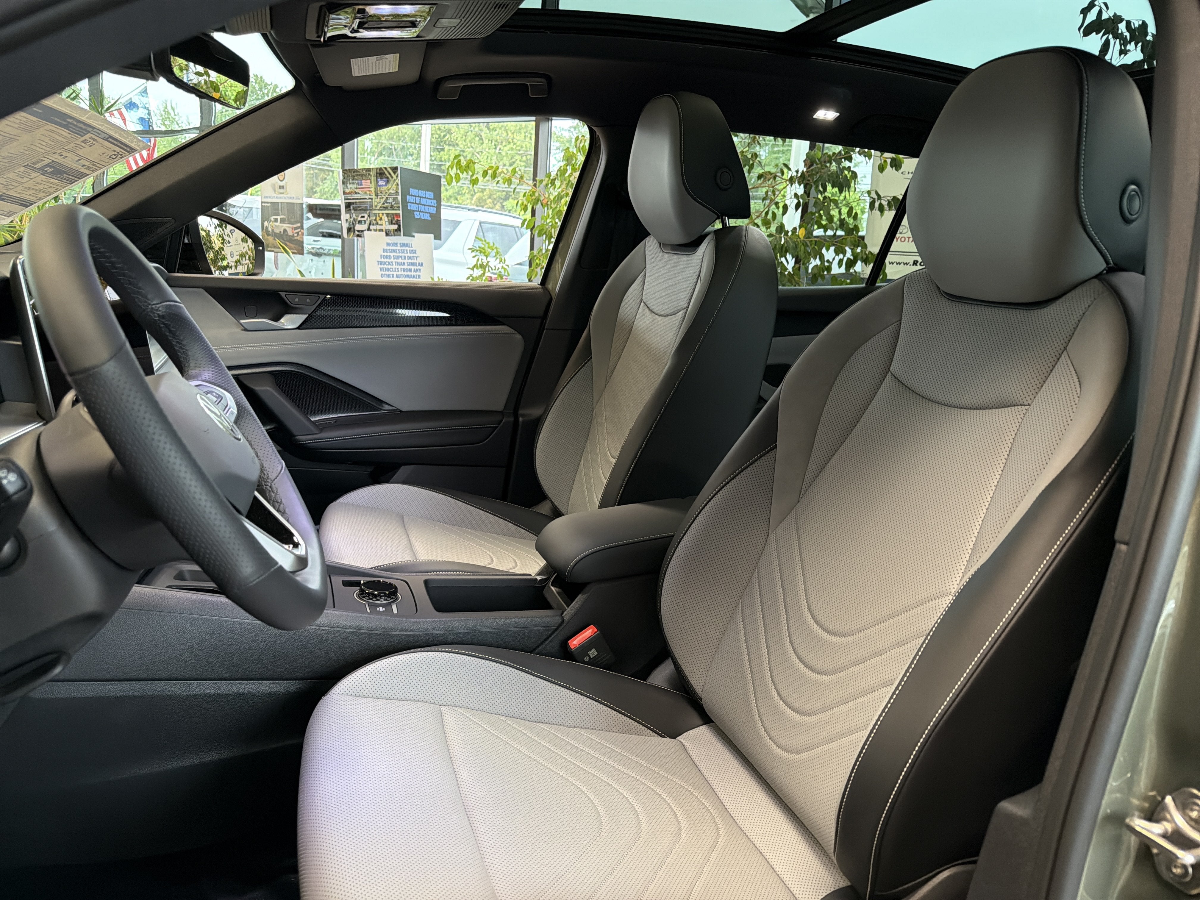 2026 Volkswagen Tiguan SE R-Line Black 4MOTION