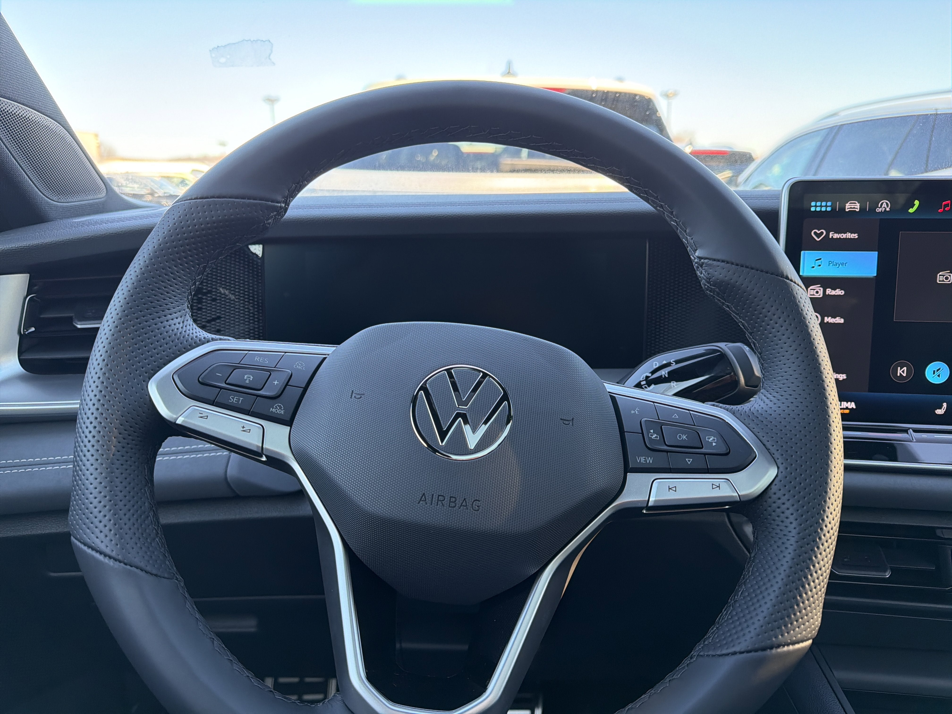 2026 Volkswagen Tiguan 2.0T SE R-Line Black 4MOTION