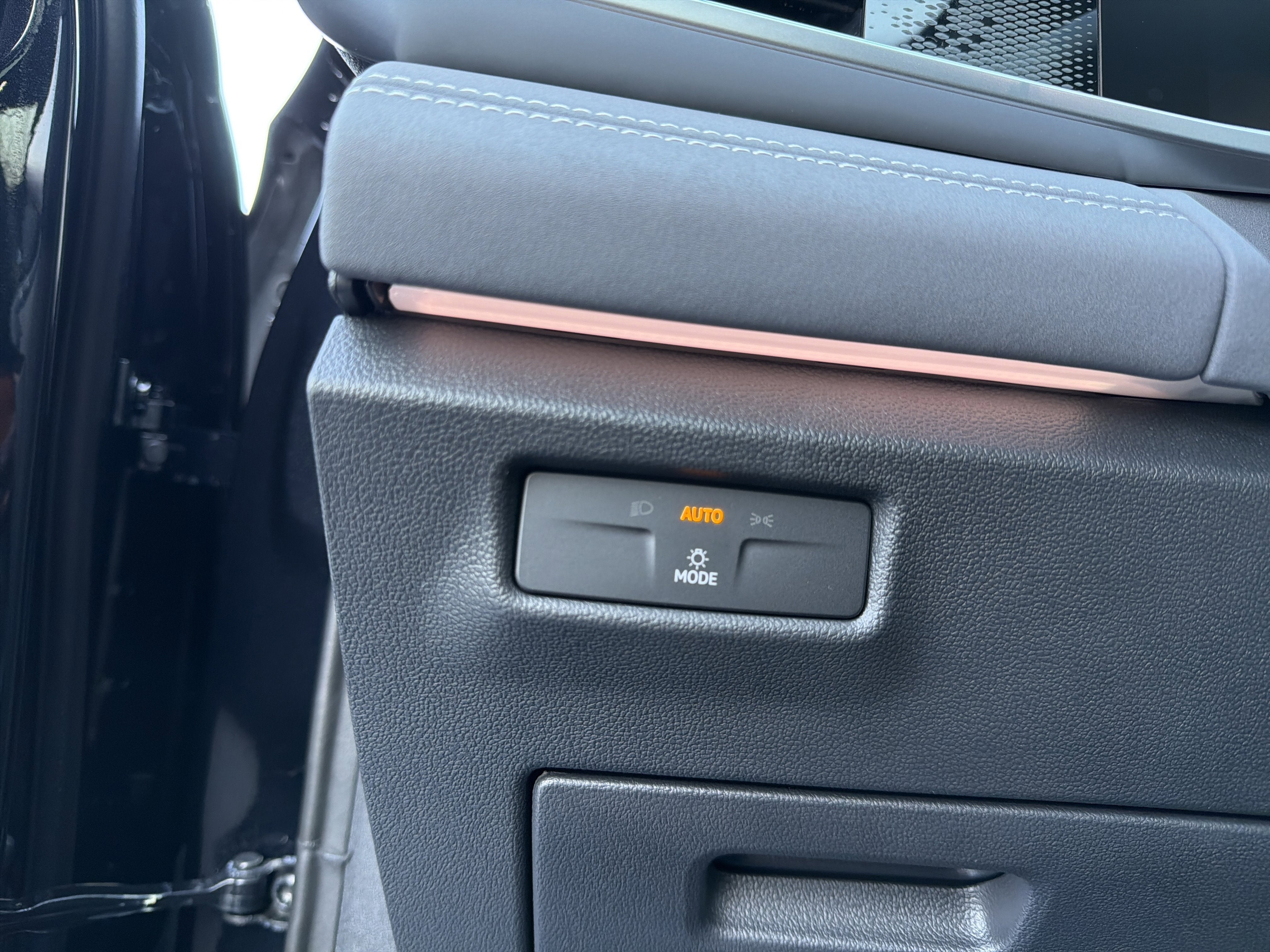 2026 Volkswagen Tiguan 2.0T SE R-Line Black 4MOTION