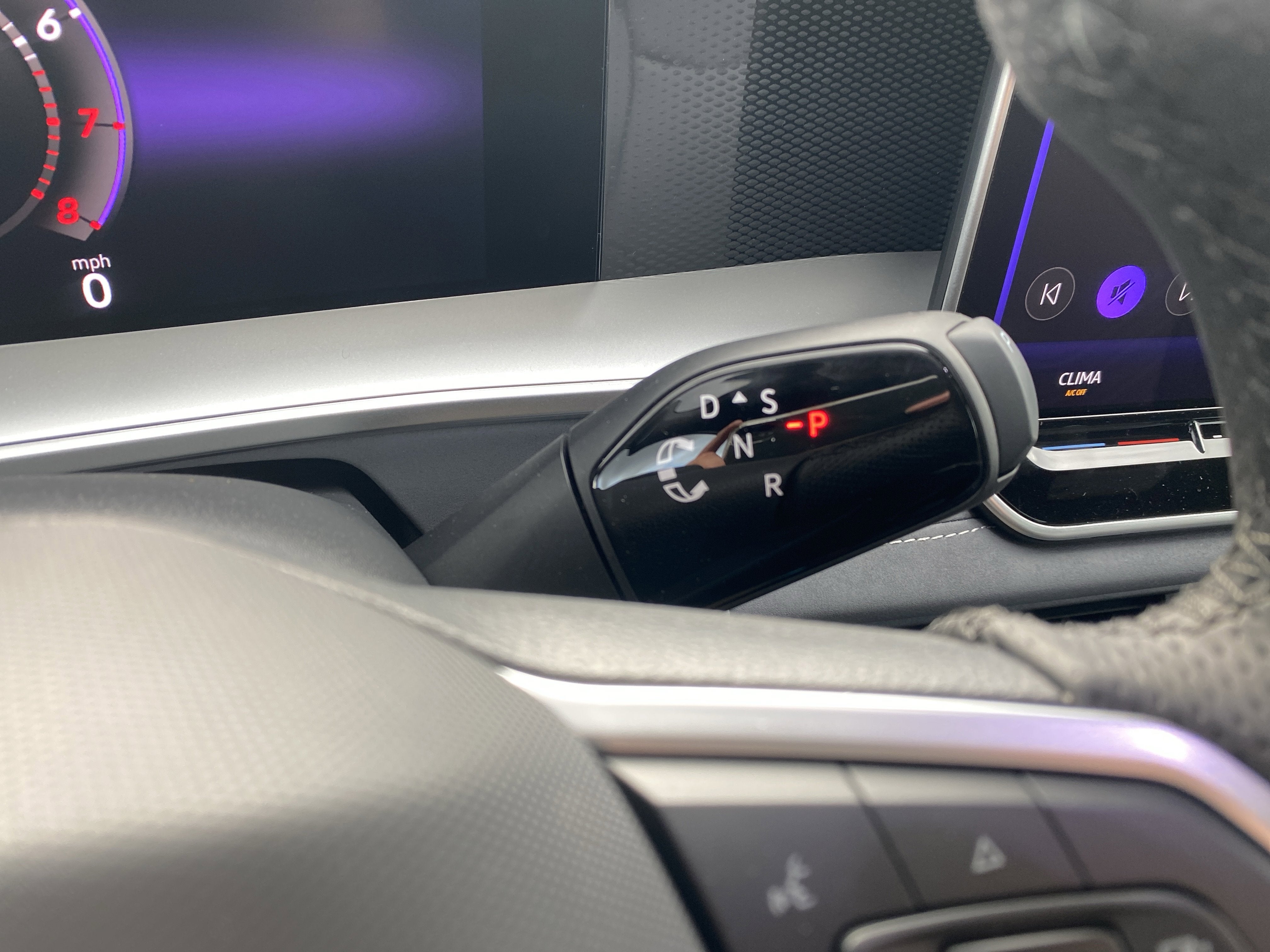 2026 Volkswagen Tiguan 2.0T SE R-Line Black 4MOTION