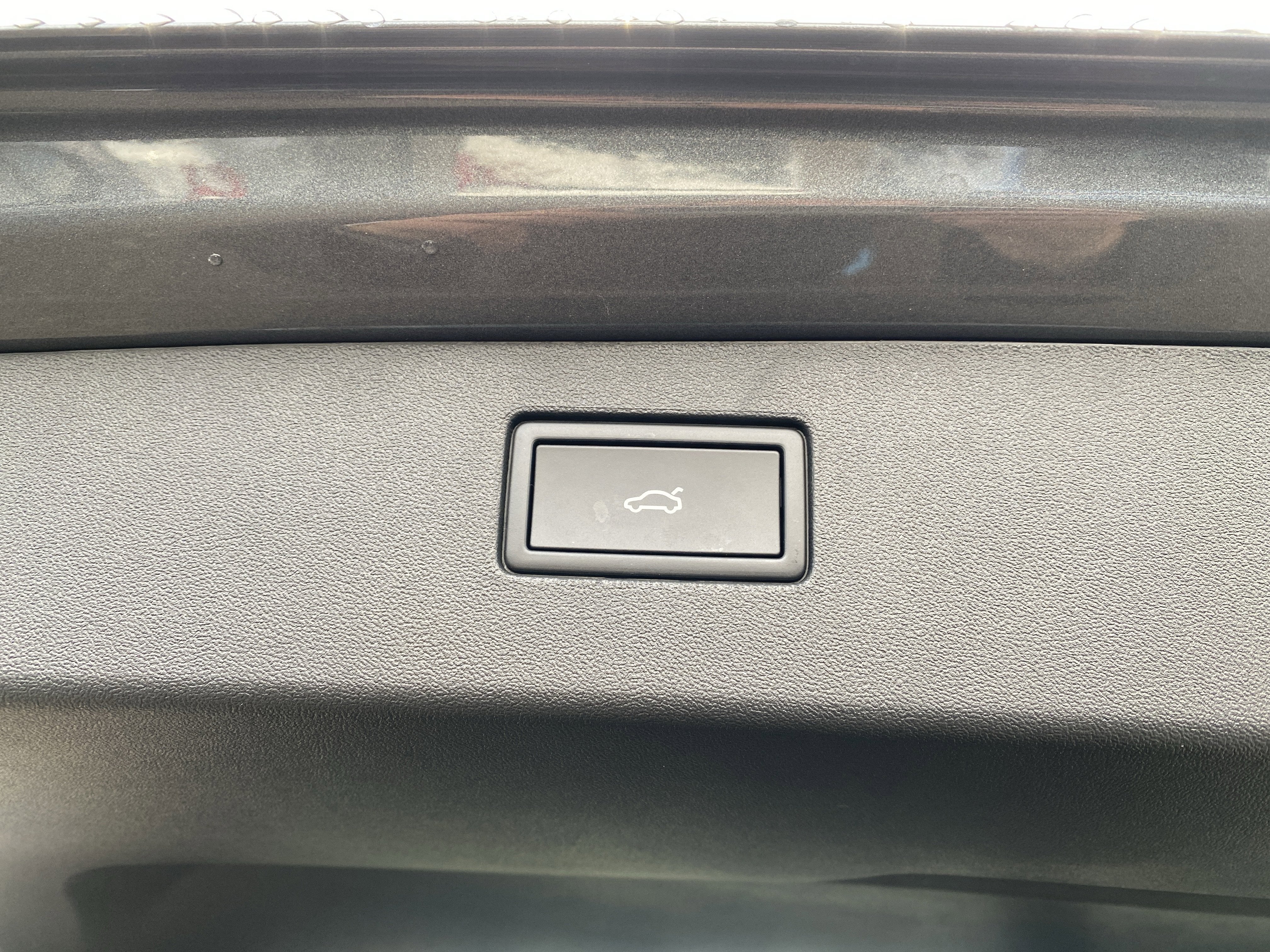 2026 Volkswagen Tiguan 2.0T SE R-Line Black 4MOTION