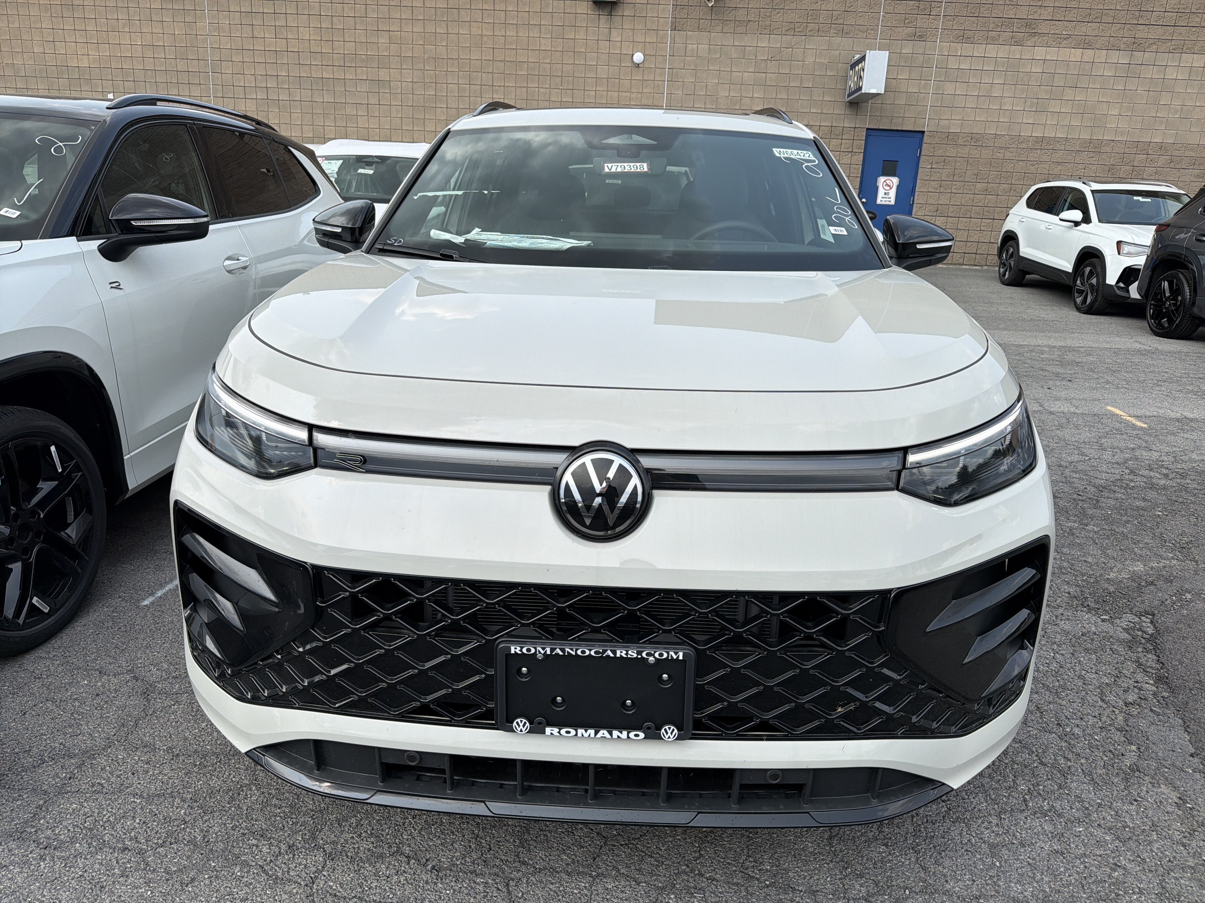 2026 Volkswagen Tiguan SE R-Line Black 4MOTION