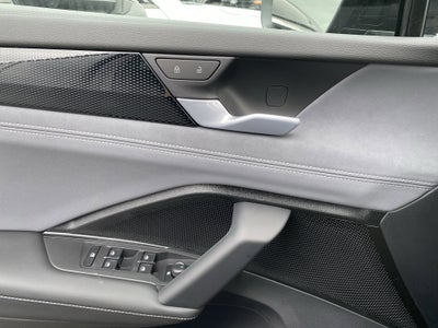 2026 Volkswagen Tiguan 2.0T SE R-Line Black 4MOTION