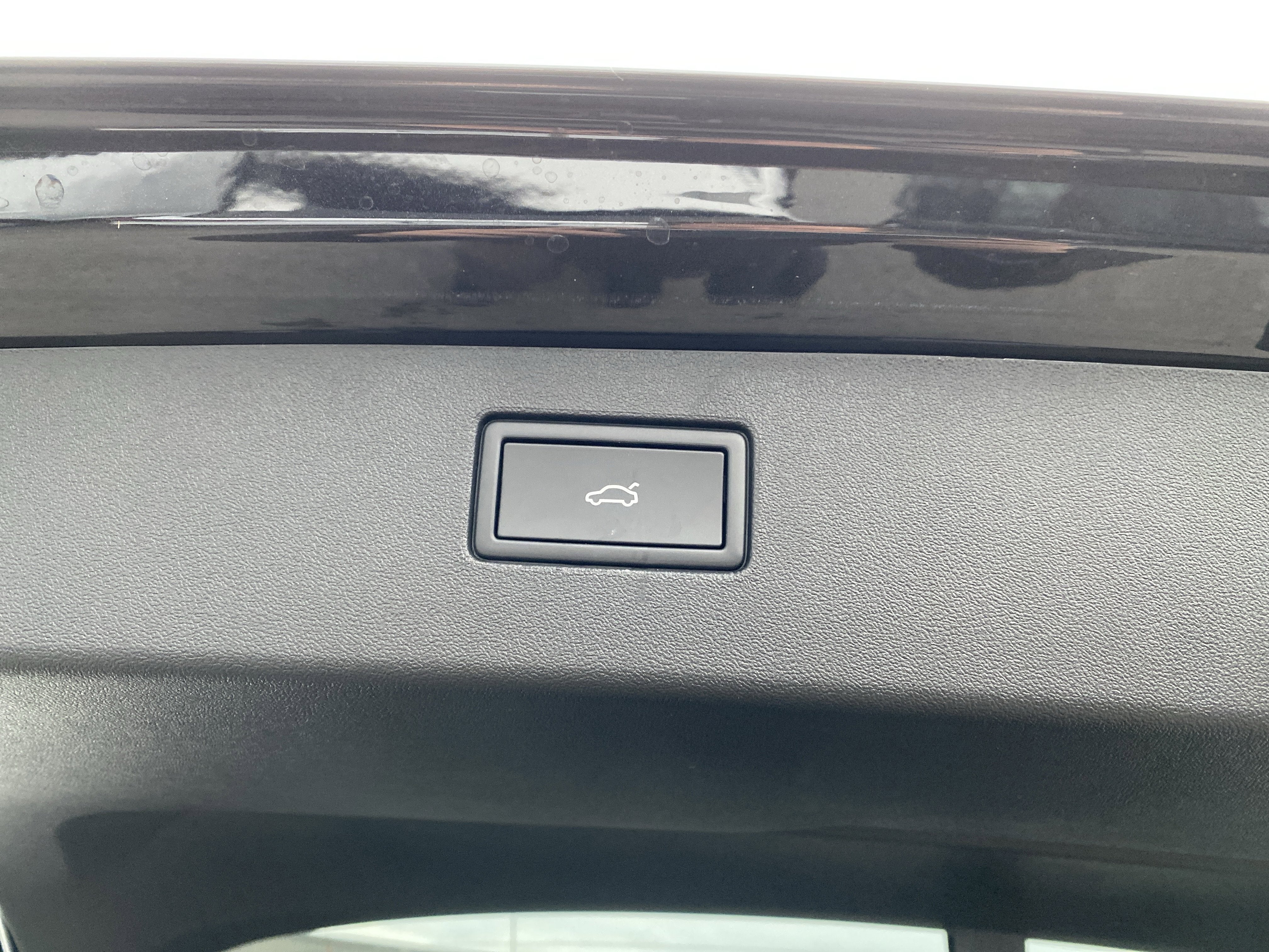 2026 Volkswagen Tiguan 2.0T SE R-Line Black 4MOTION