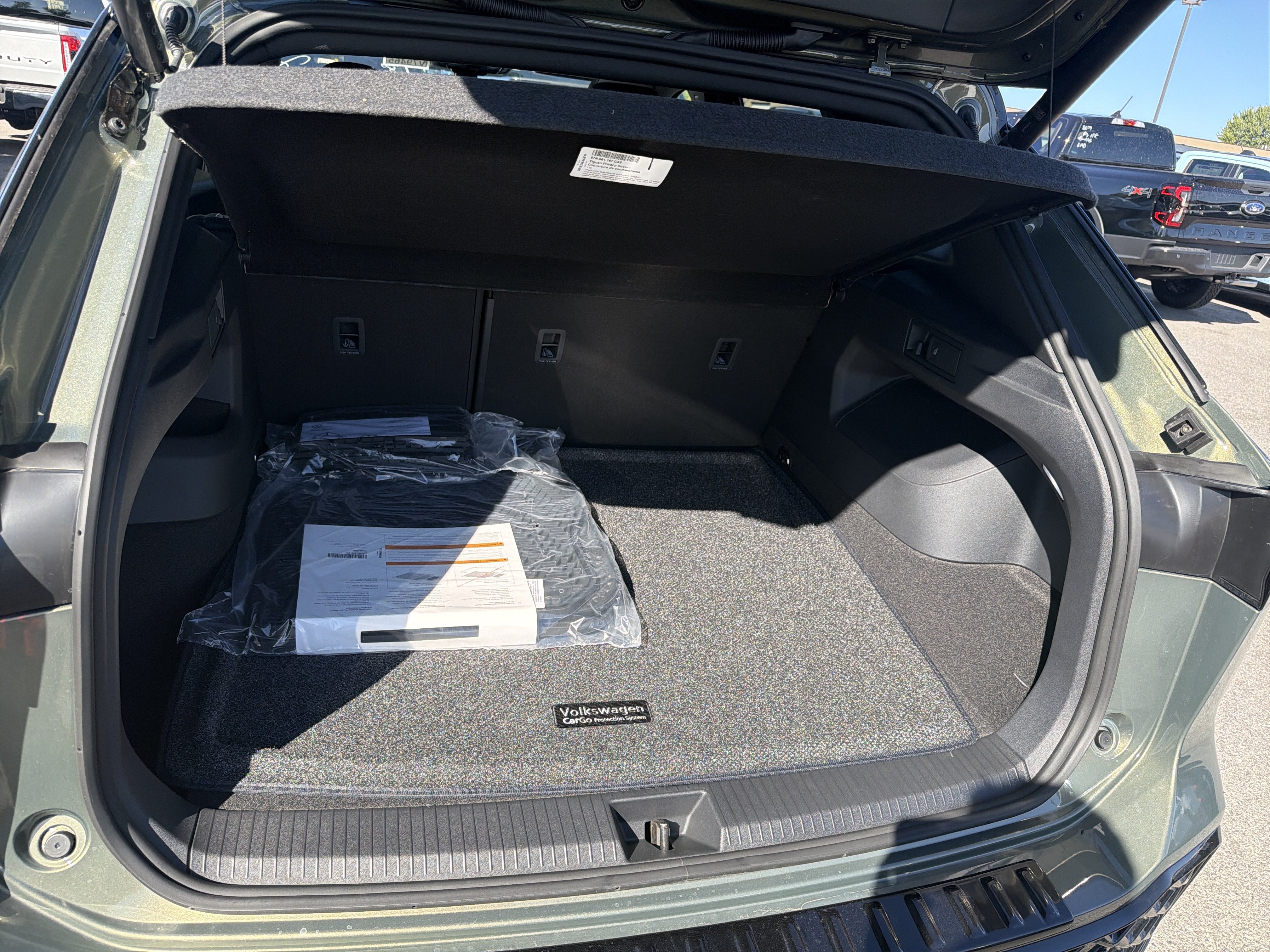2026 Volkswagen Tiguan SE R-Line Black 4MOTION