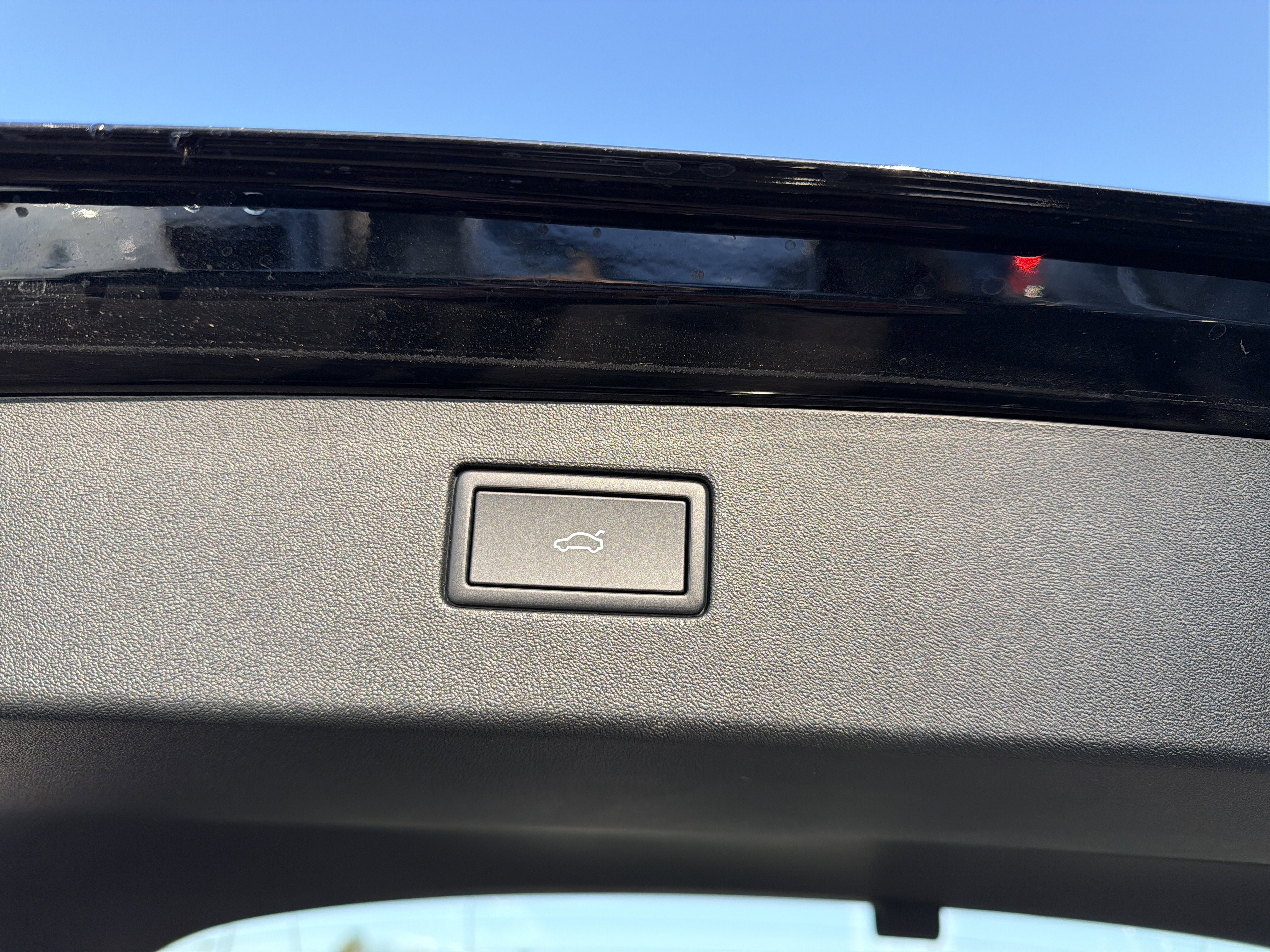 2026 Volkswagen Tiguan SE R-Line Black 4MOTION