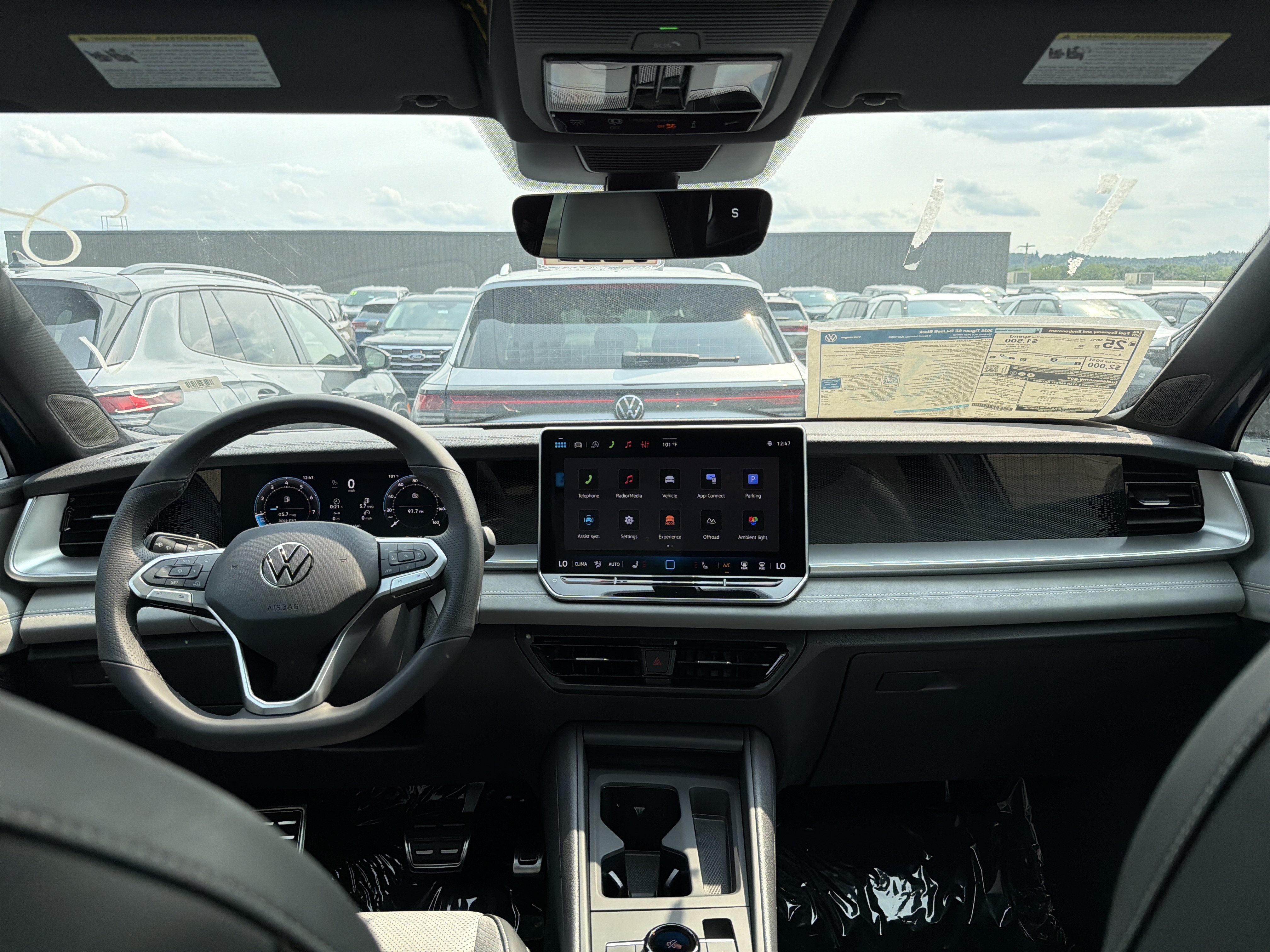 2026 Volkswagen Tiguan SE R-Line Black 4MOTION