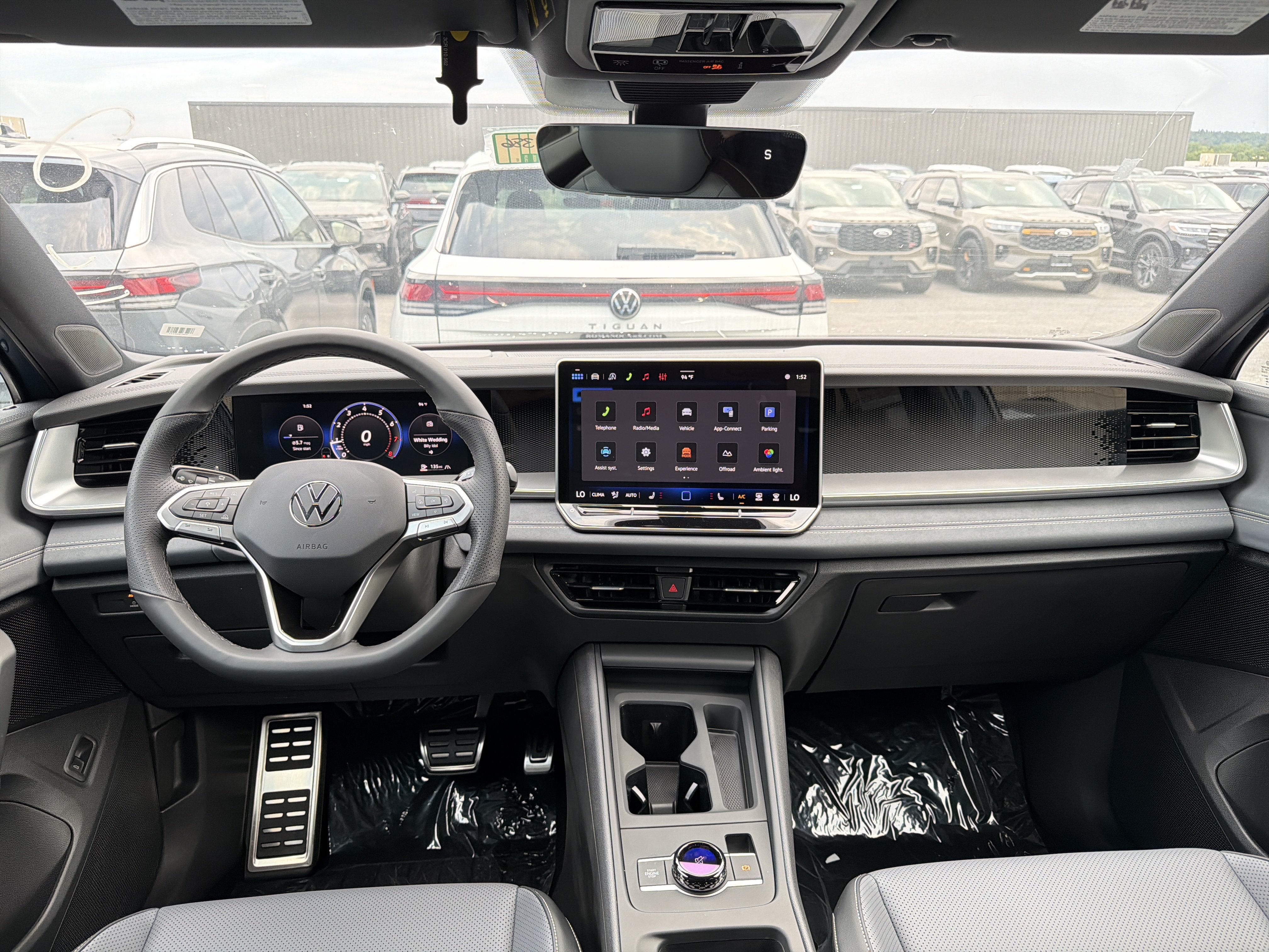2026 Volkswagen Tiguan SE R-Line Black 4MOTION