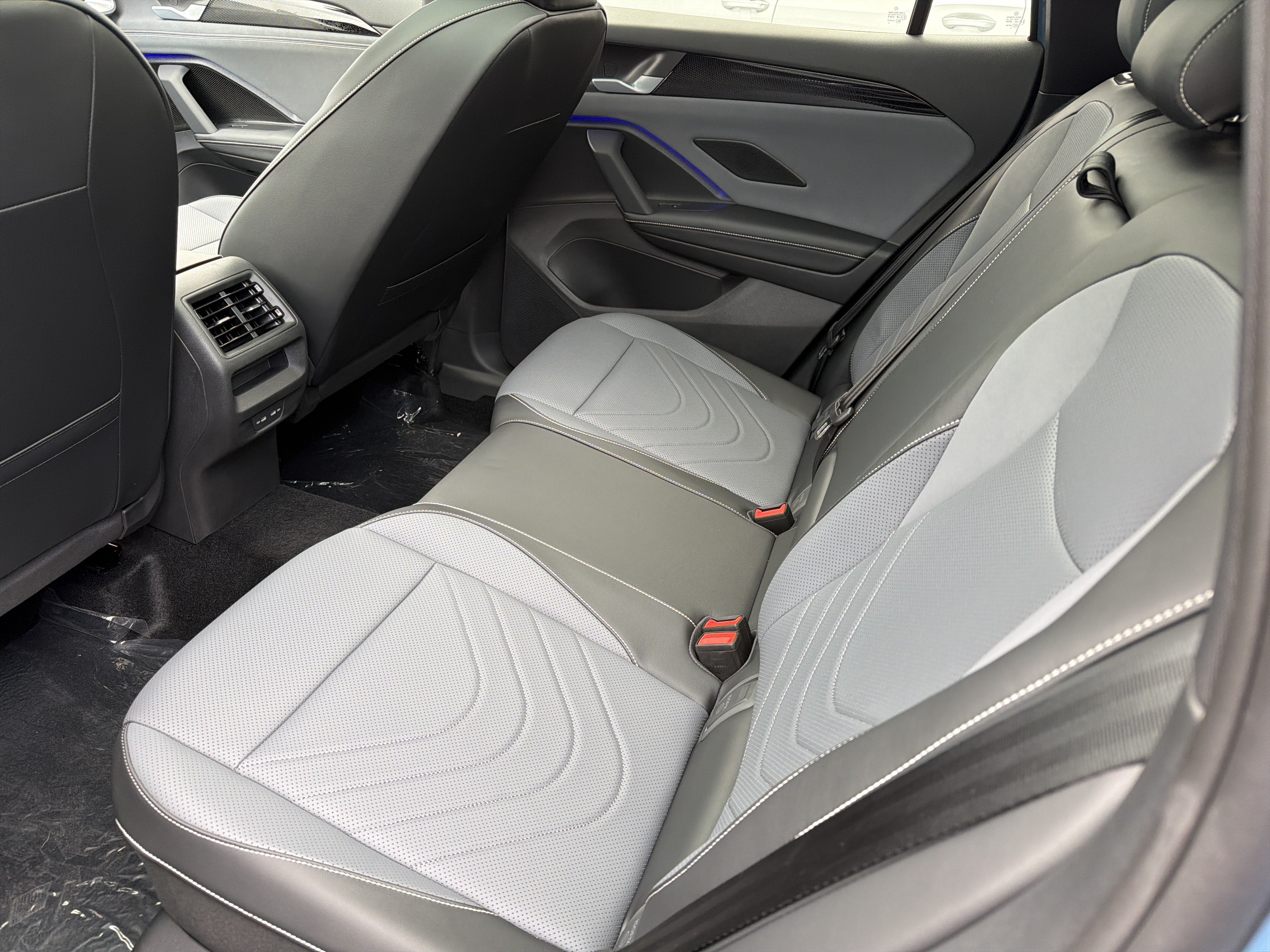 2026 Volkswagen Tiguan SE R-Line Black 4MOTION