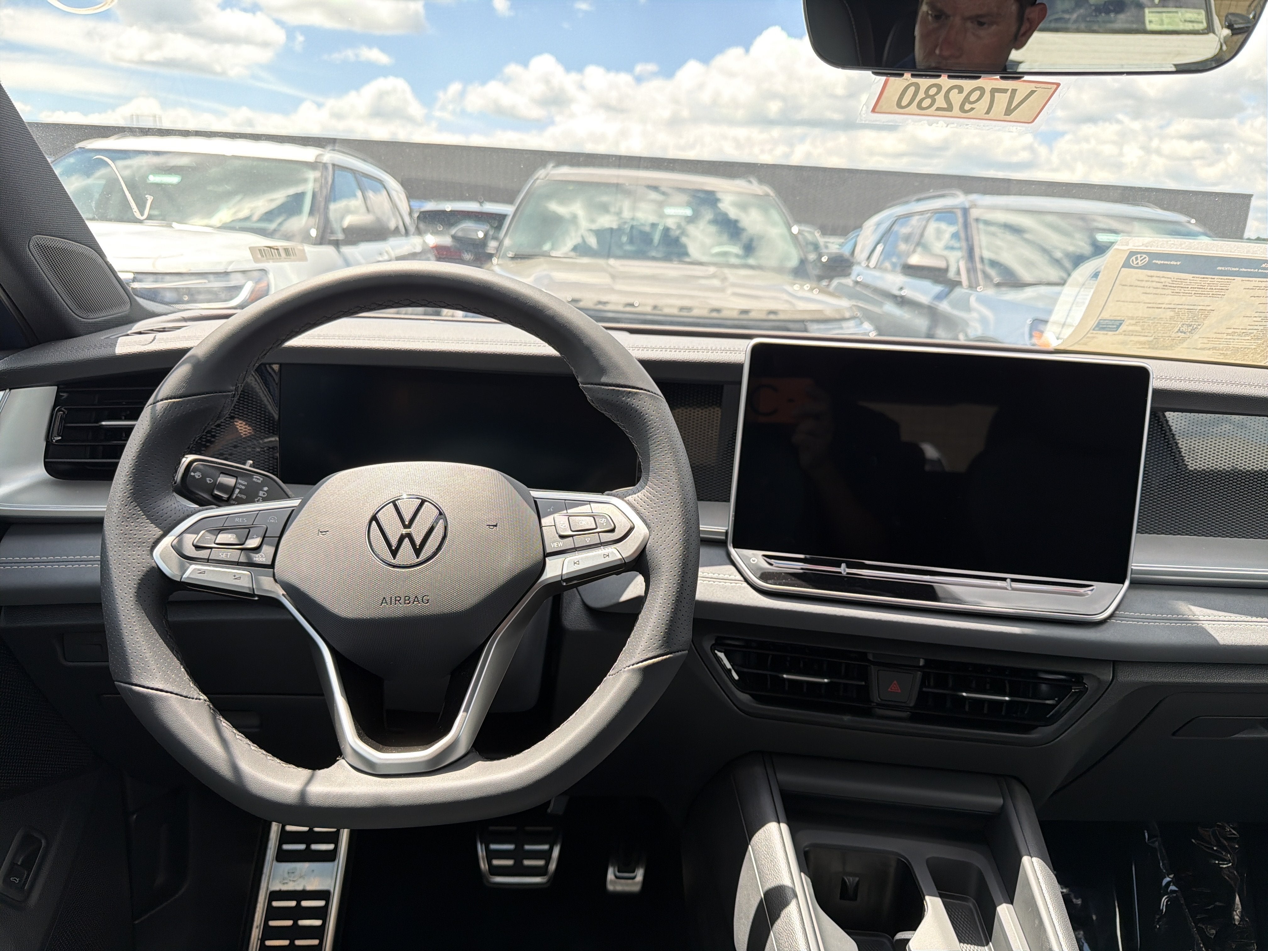 2026 Volkswagen Tiguan SE R-Line Black 4MOTION