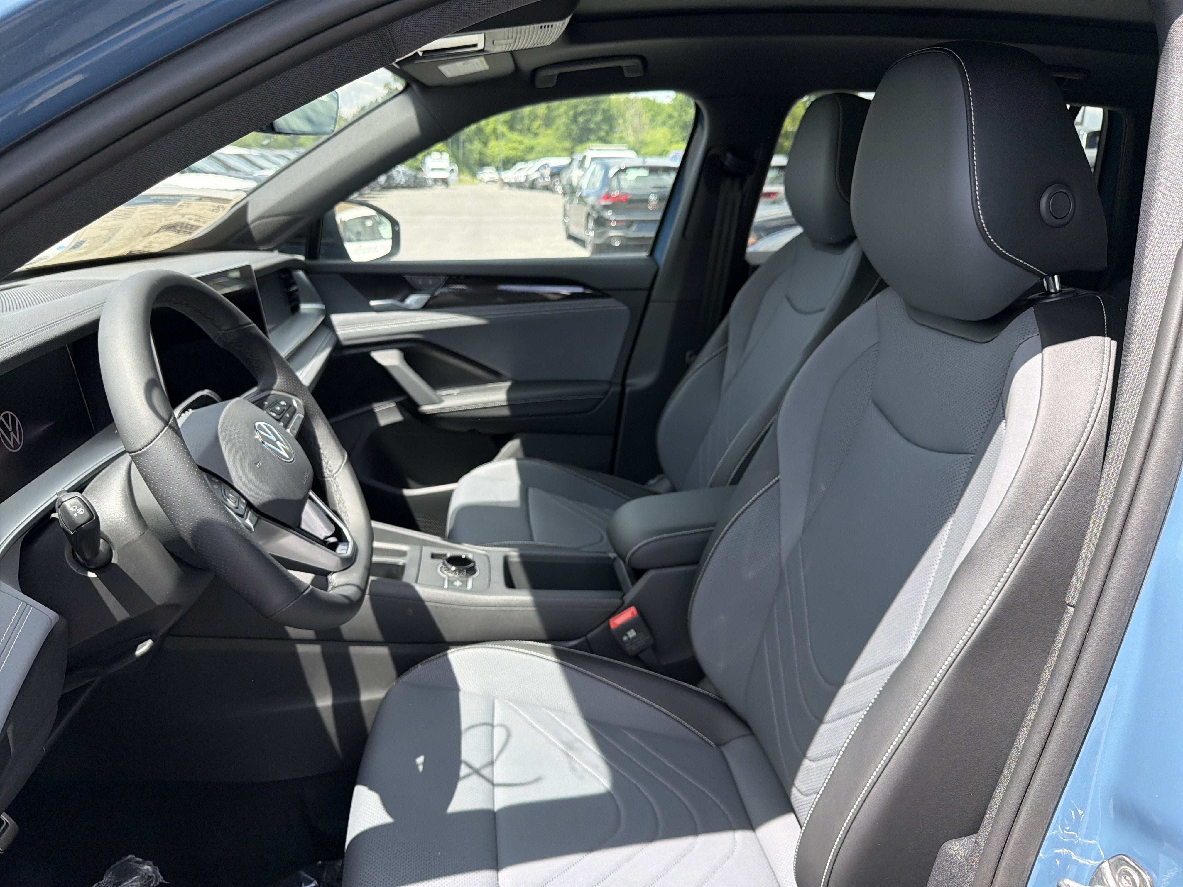 2026 Volkswagen Tiguan SE R-Line Black 4MOTION