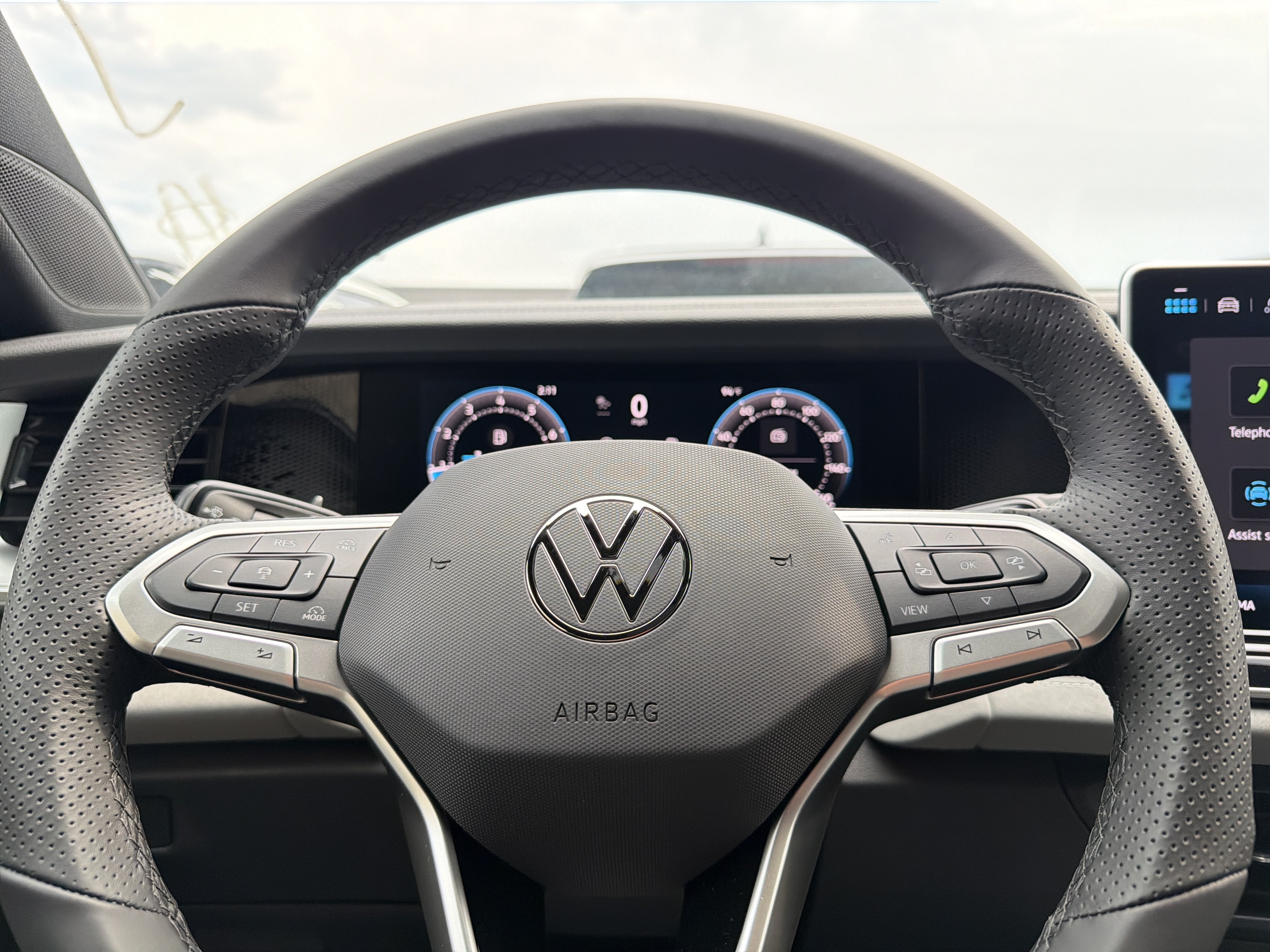 2026 Volkswagen Tiguan SE R-Line Black 4MOTION