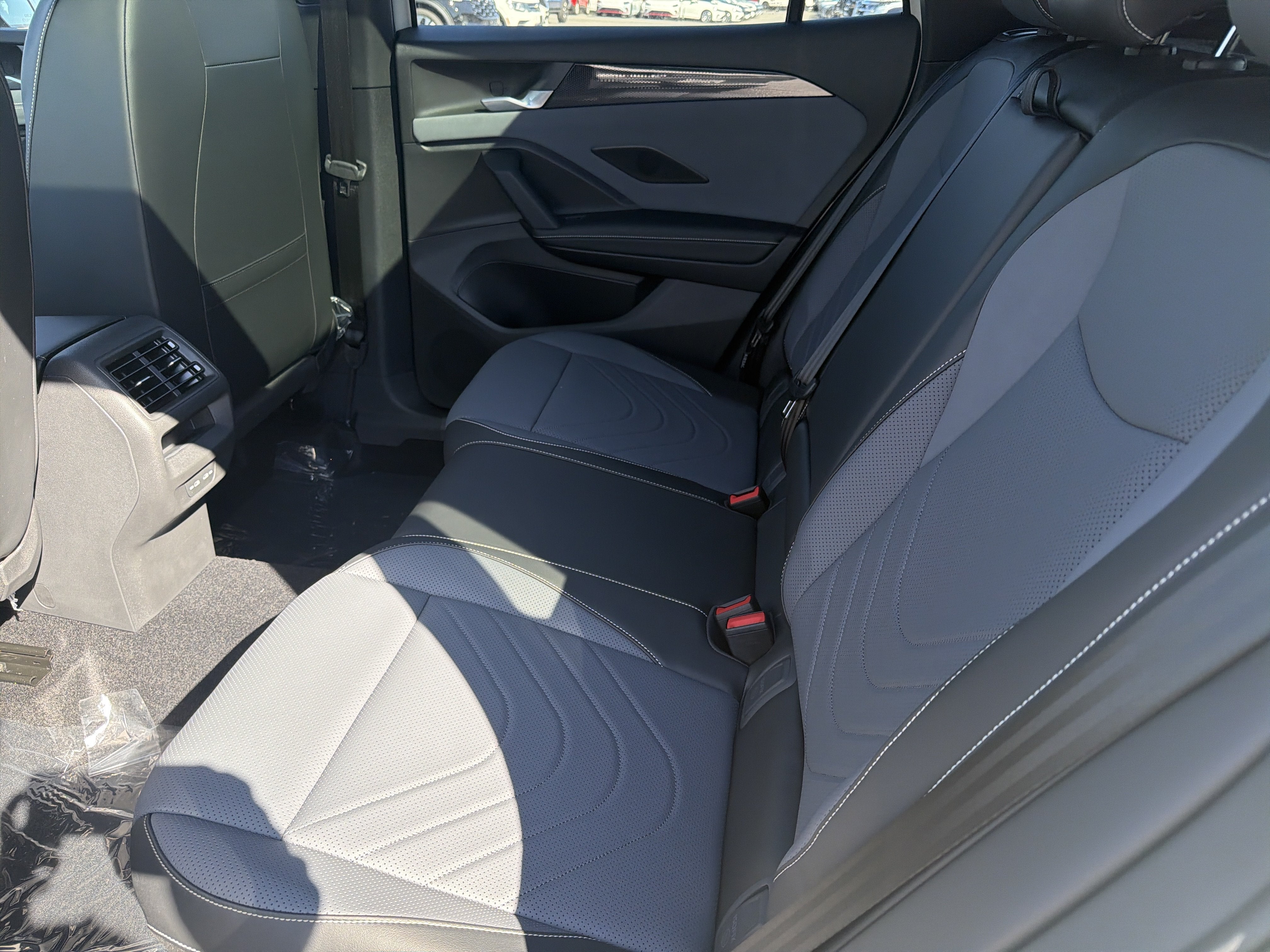 2026 Volkswagen Tiguan SE R-Line Black 4MOTION