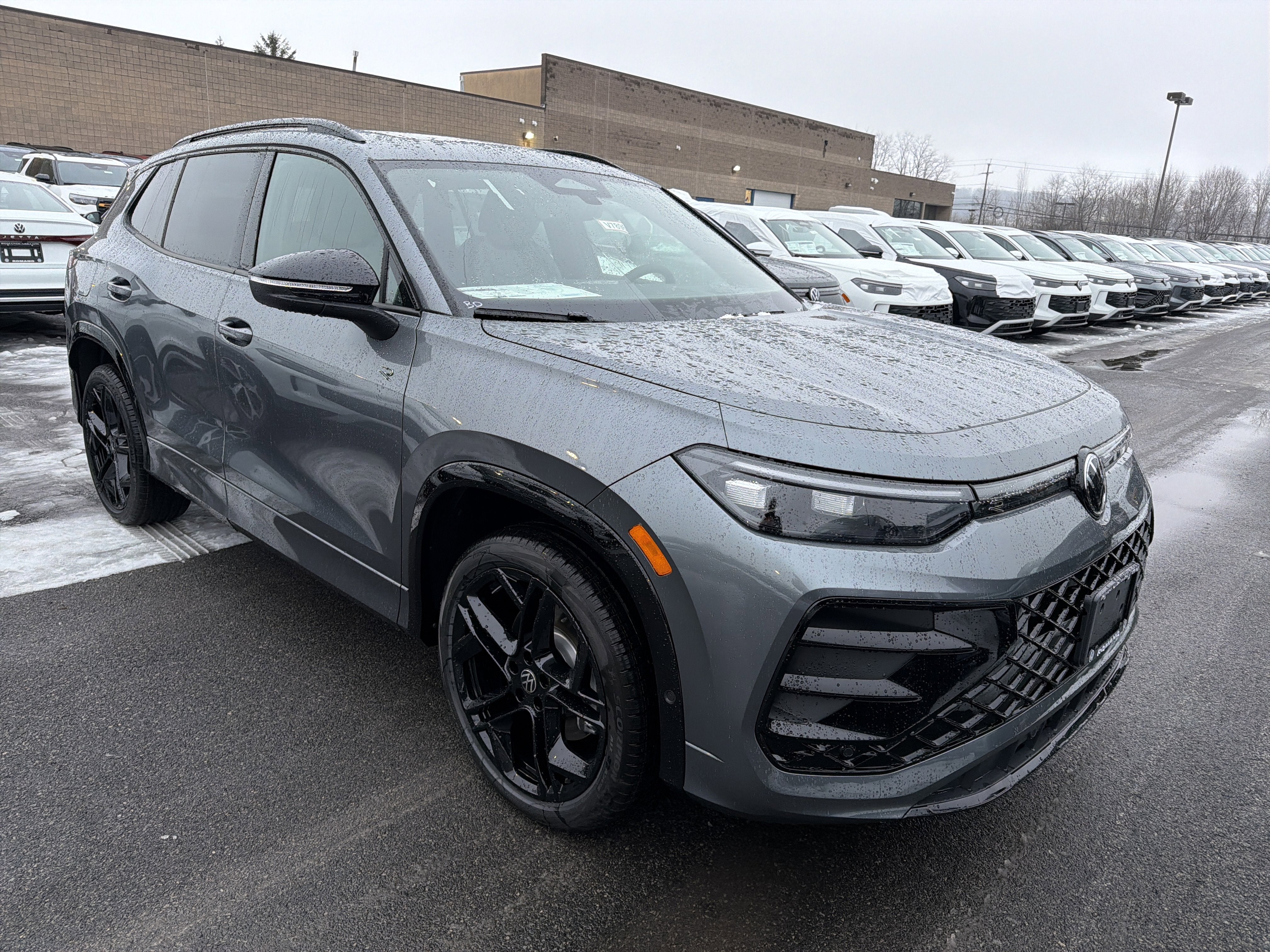 2026 Volkswagen Tiguan 2.0T SE R-Line Black 4MOTION