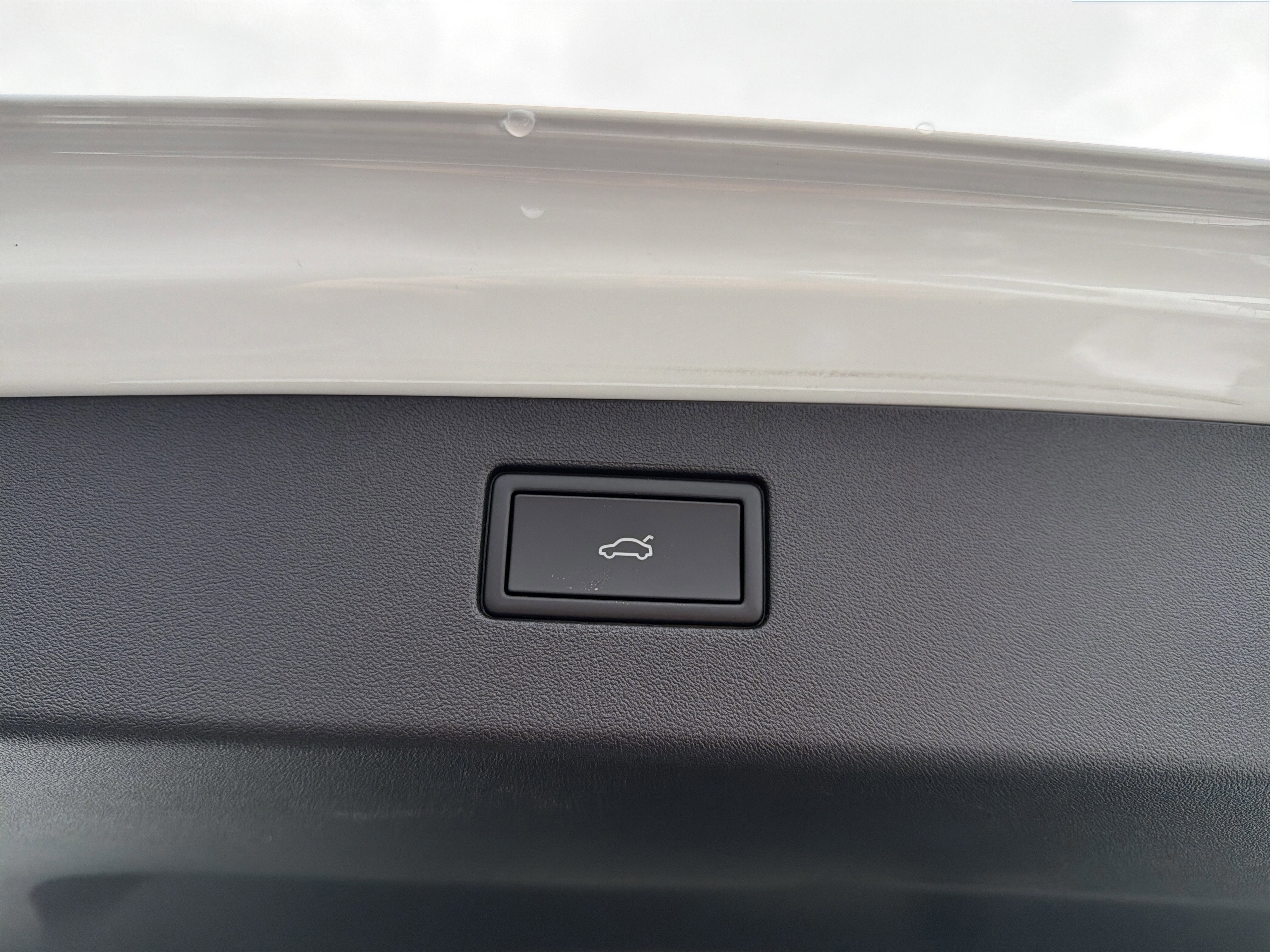 2026 Volkswagen Tiguan 2.0T SE 4MOTION