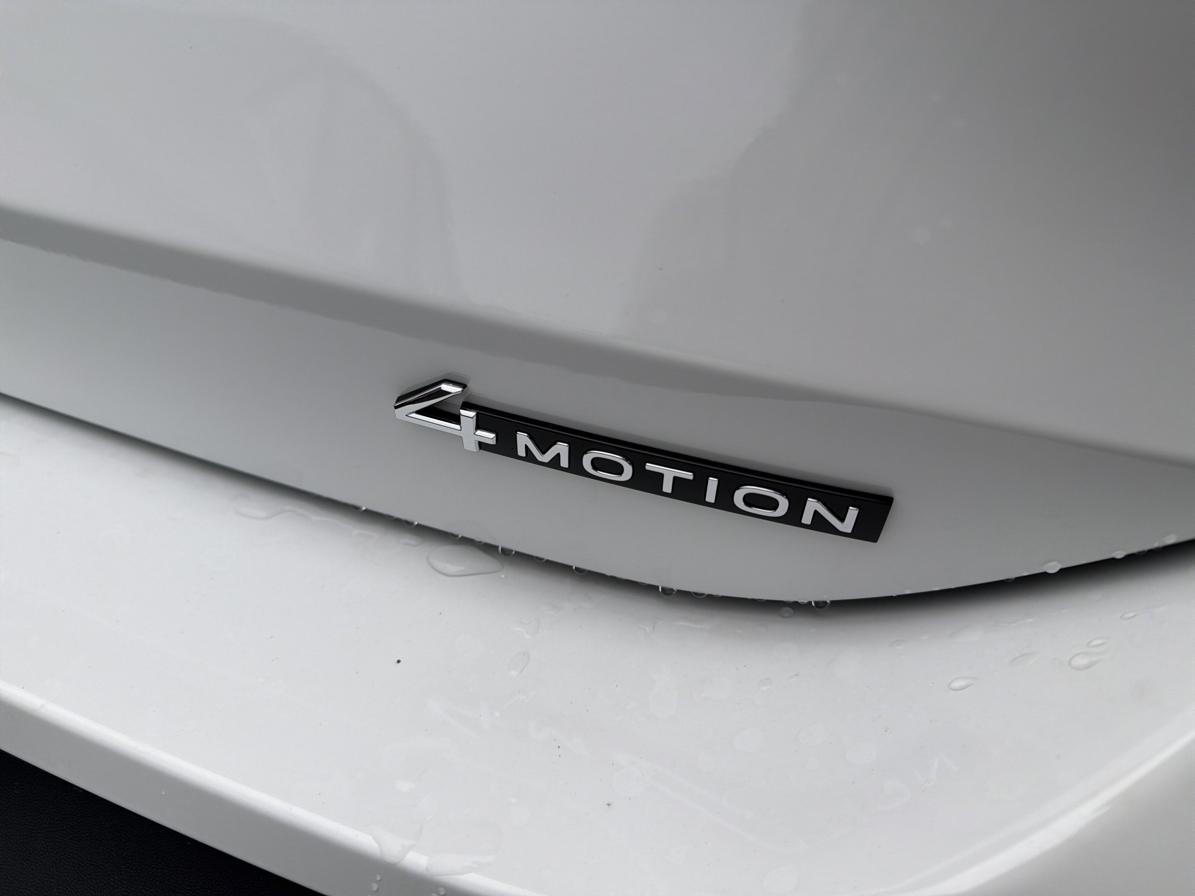 2026 Volkswagen Tiguan 2.0T SE 4MOTION