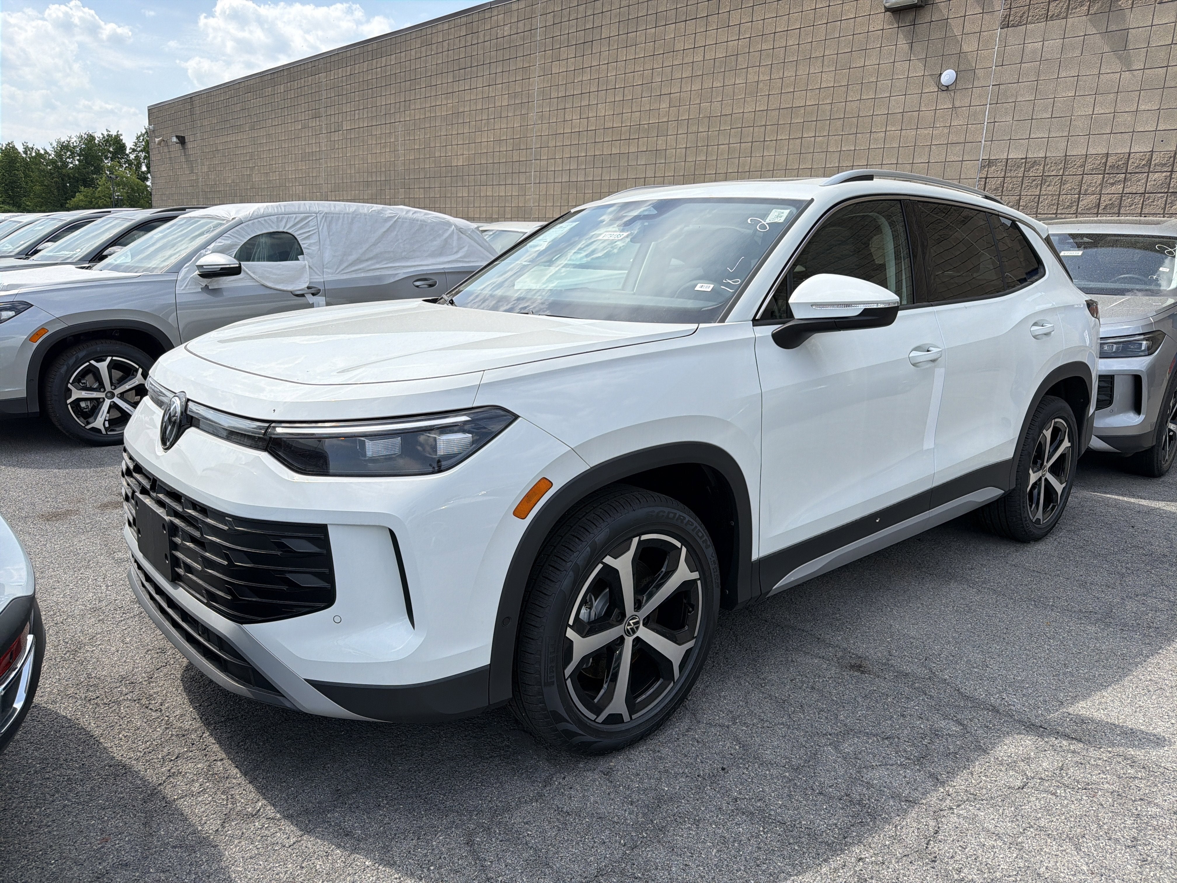2026 Volkswagen Tiguan SE 4MOTION