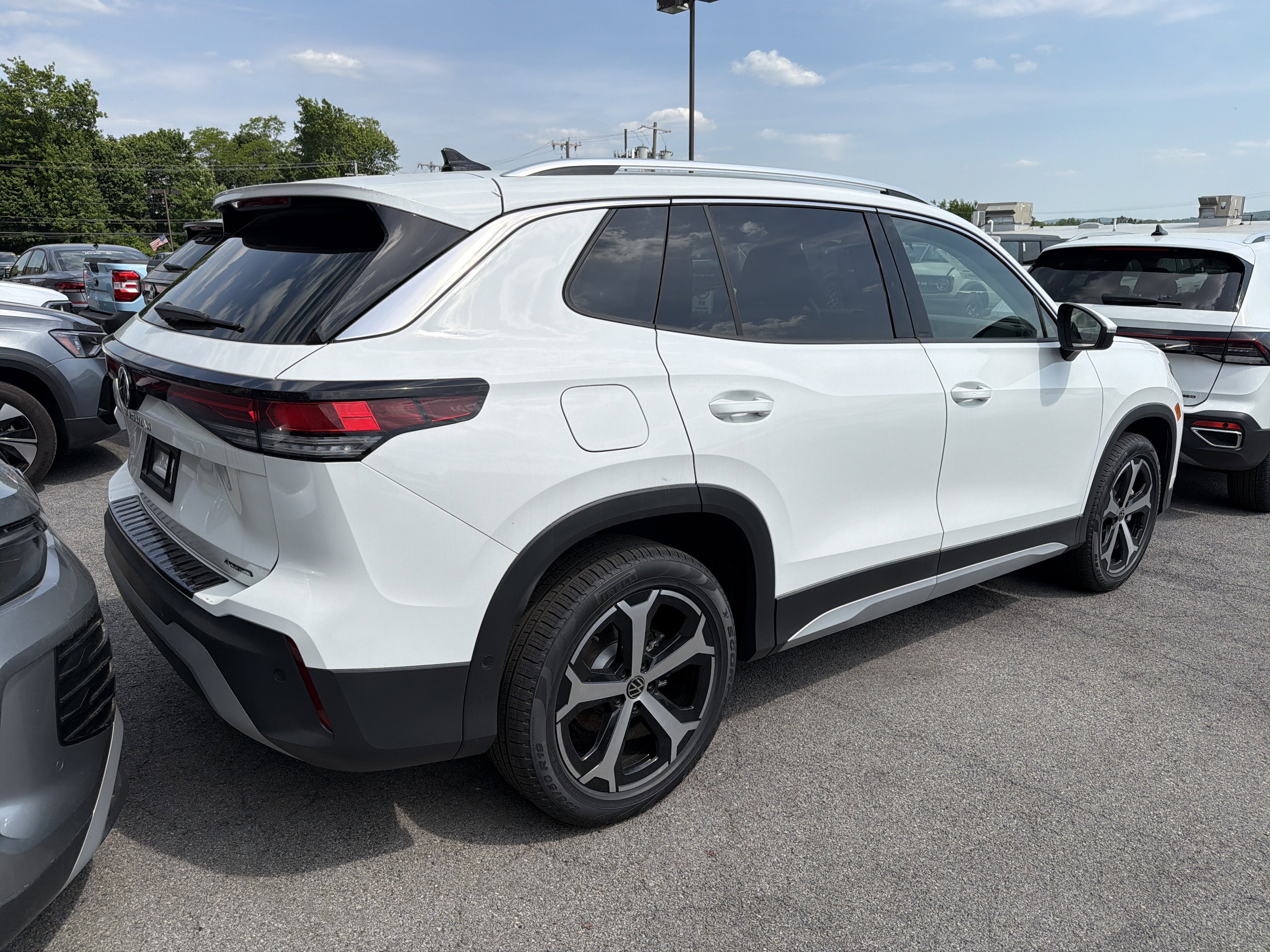2026 Volkswagen Tiguan SE 4MOTION