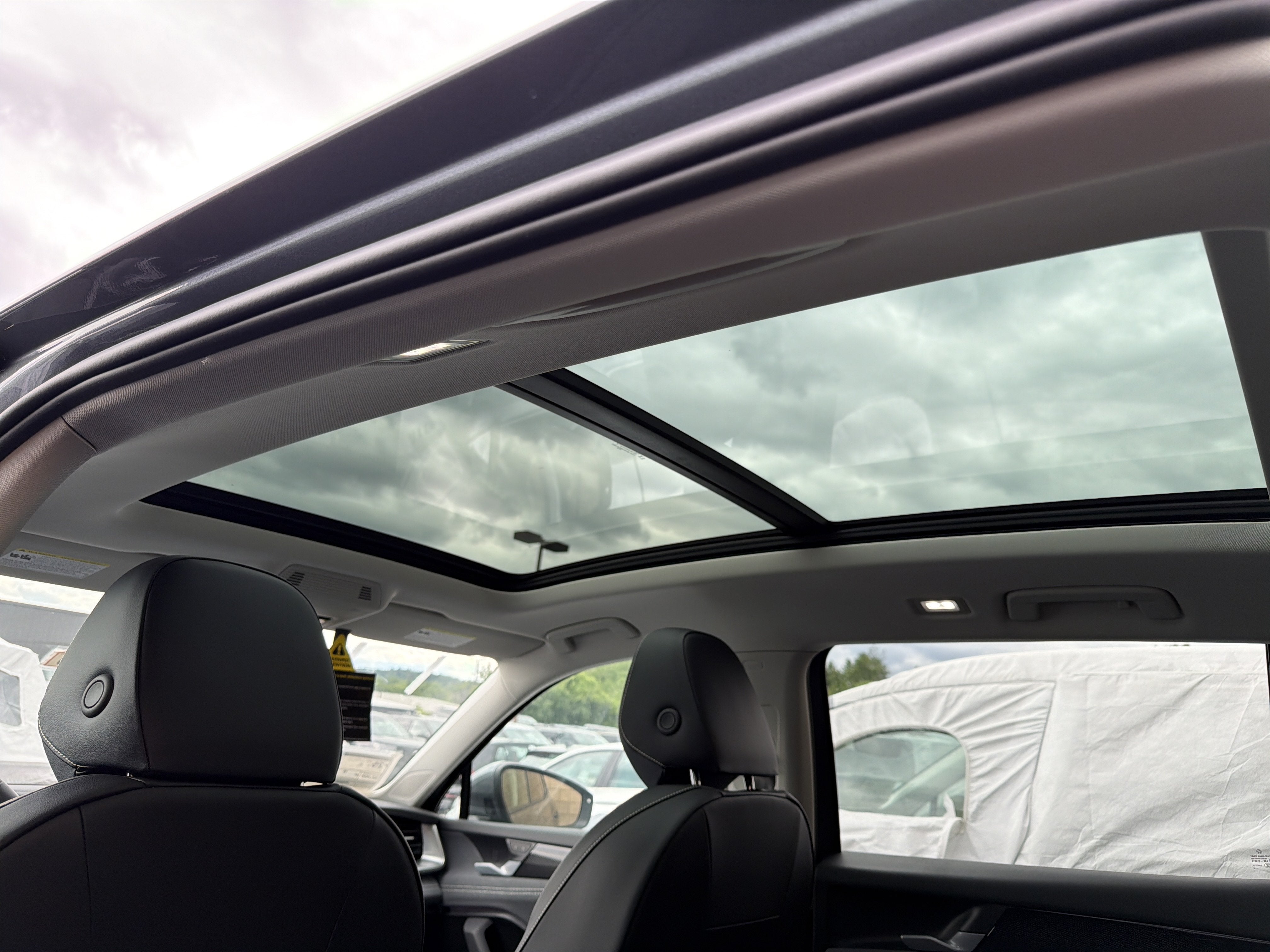 2026 Volkswagen Tiguan SE 4MOTION
