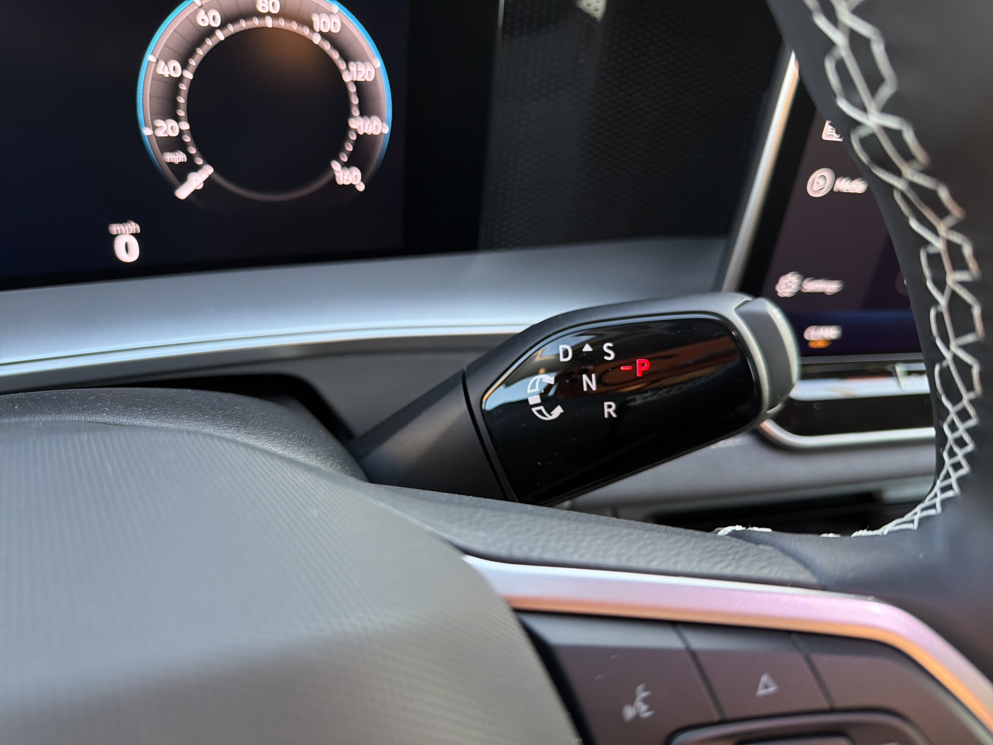 2026 Volkswagen Tiguan 2.0T SE 4MOTION