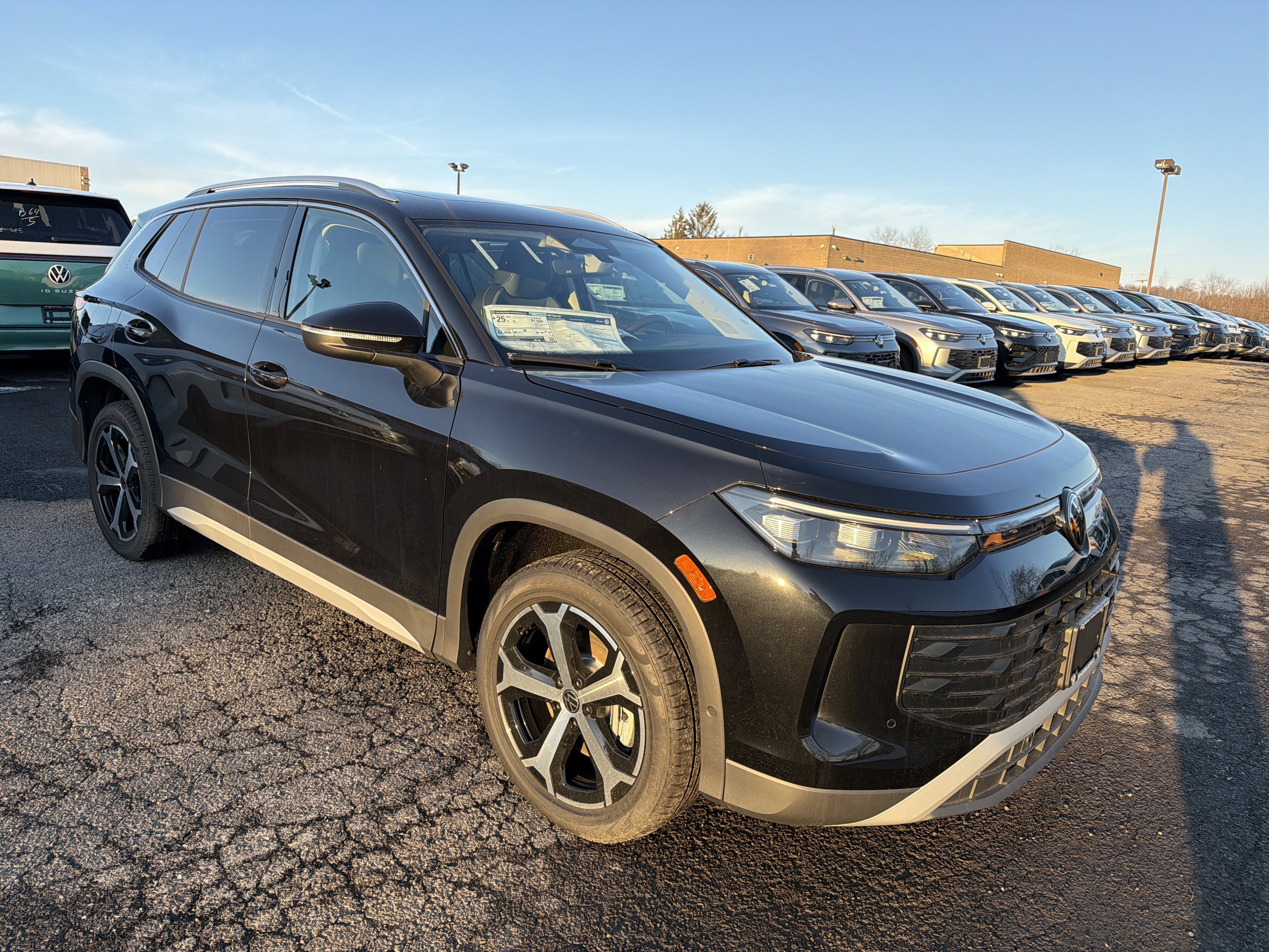 2026 Volkswagen Tiguan 2.0T SE 4MOTION