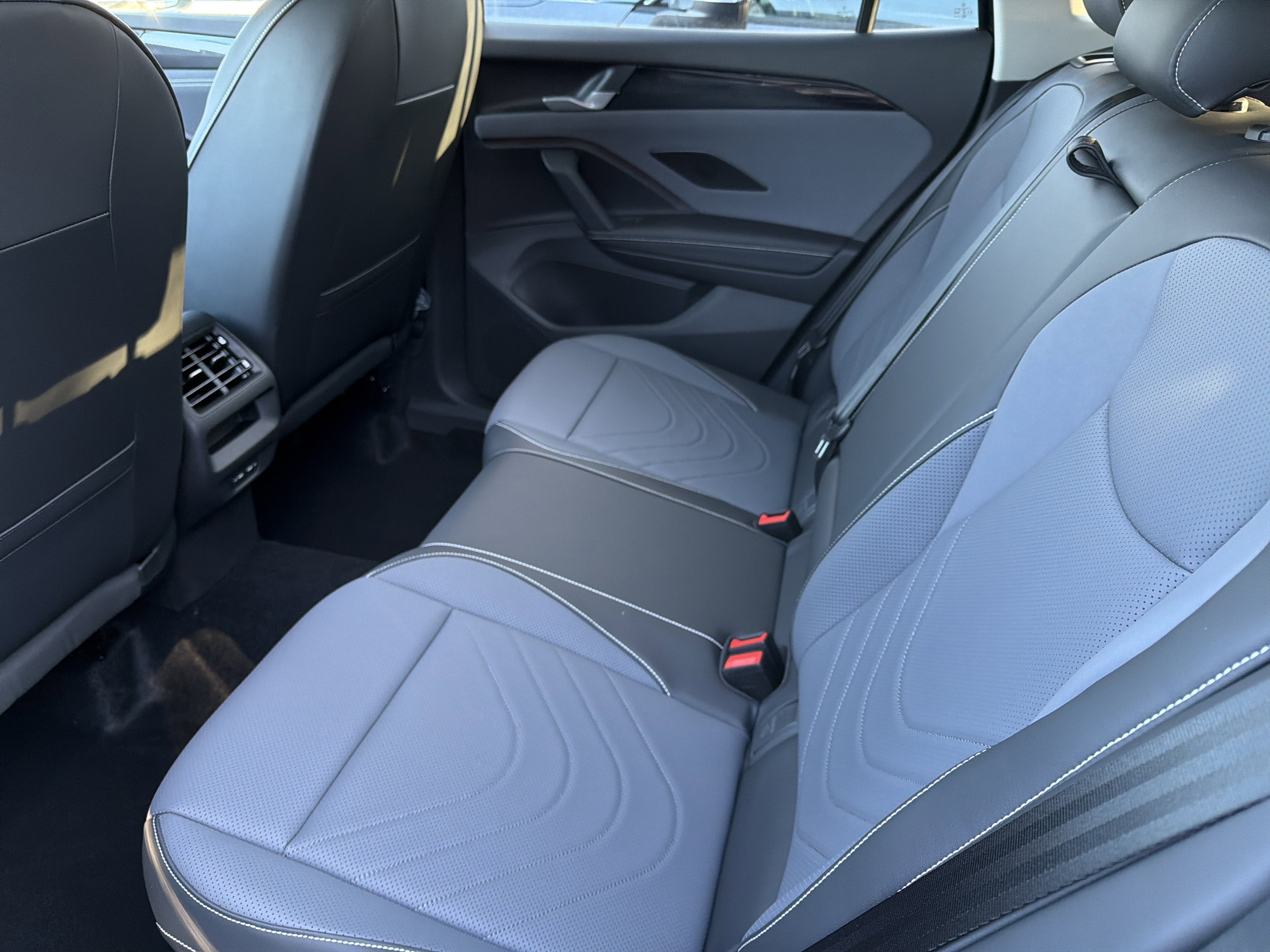 2026 Volkswagen Tiguan 2.0T SE 4MOTION