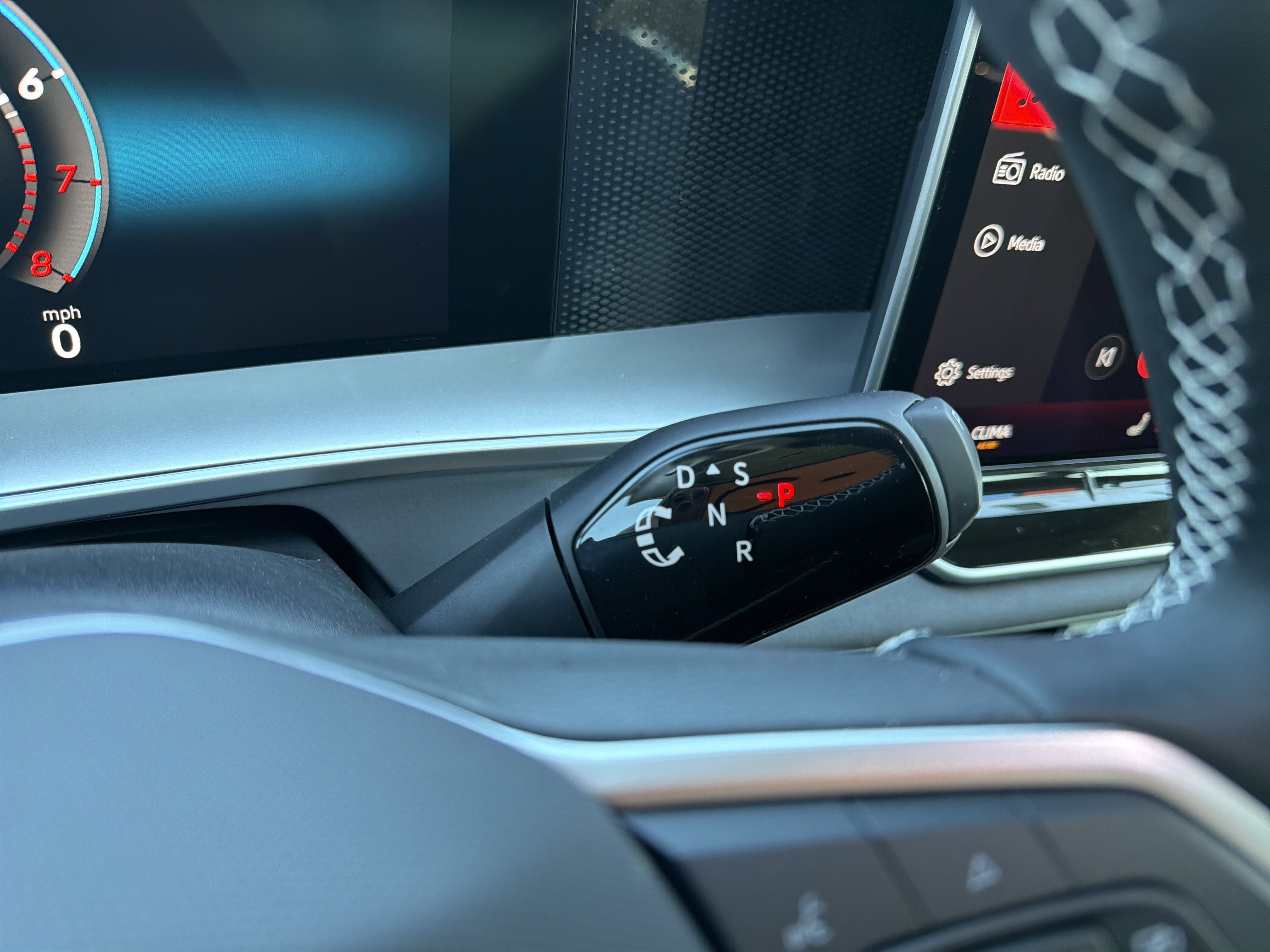 2026 Volkswagen Tiguan 2.0T SE 4MOTION