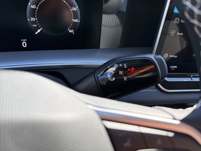 2026 Volkswagen Tiguan 2.0T SE 4MOTION