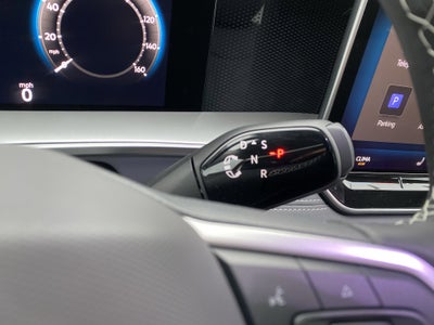 2025 Volkswagen Tiguan 2.0T SE 4MOTION