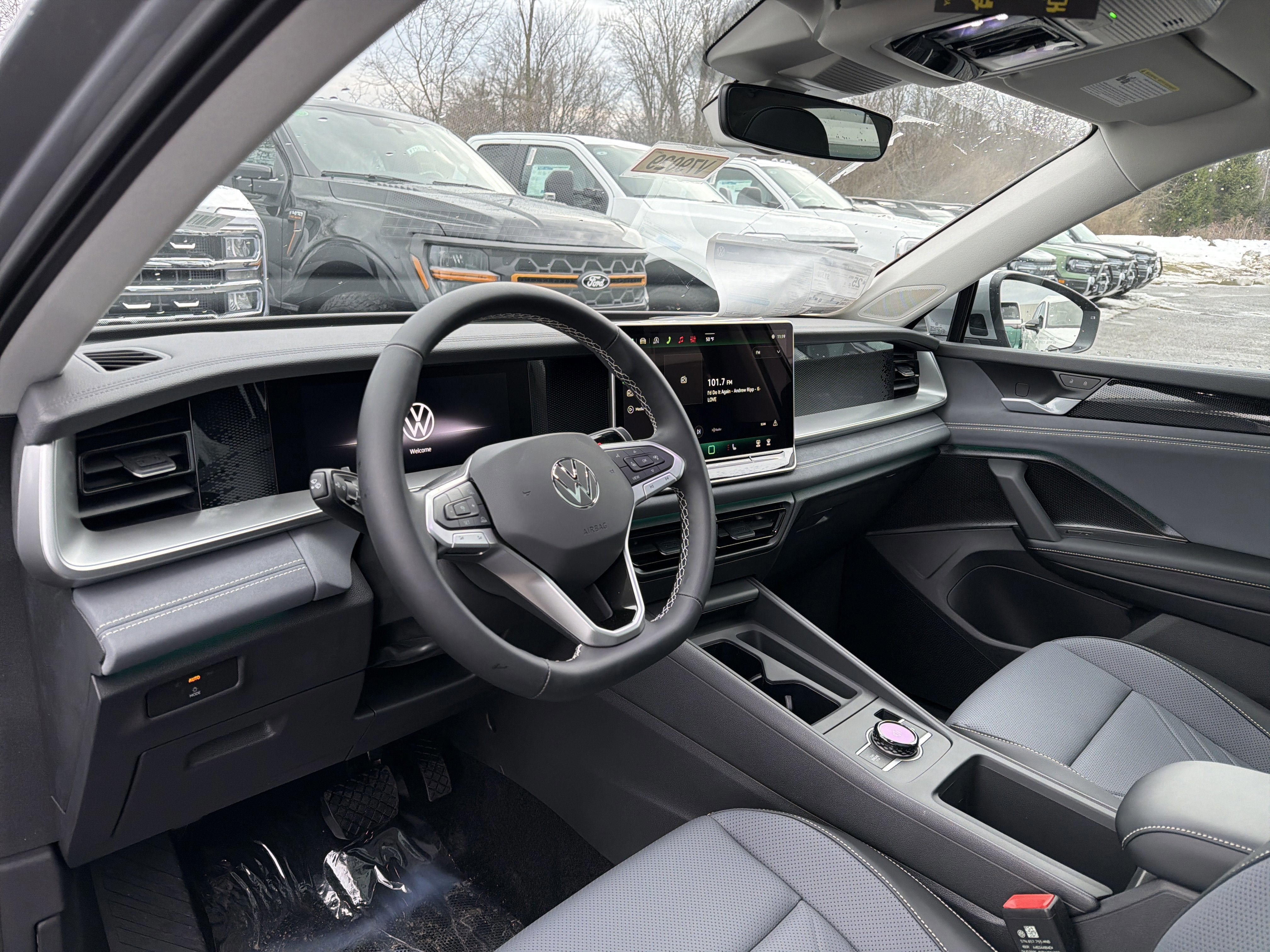 2026 Volkswagen Tiguan 2.0T SE 4MOTION