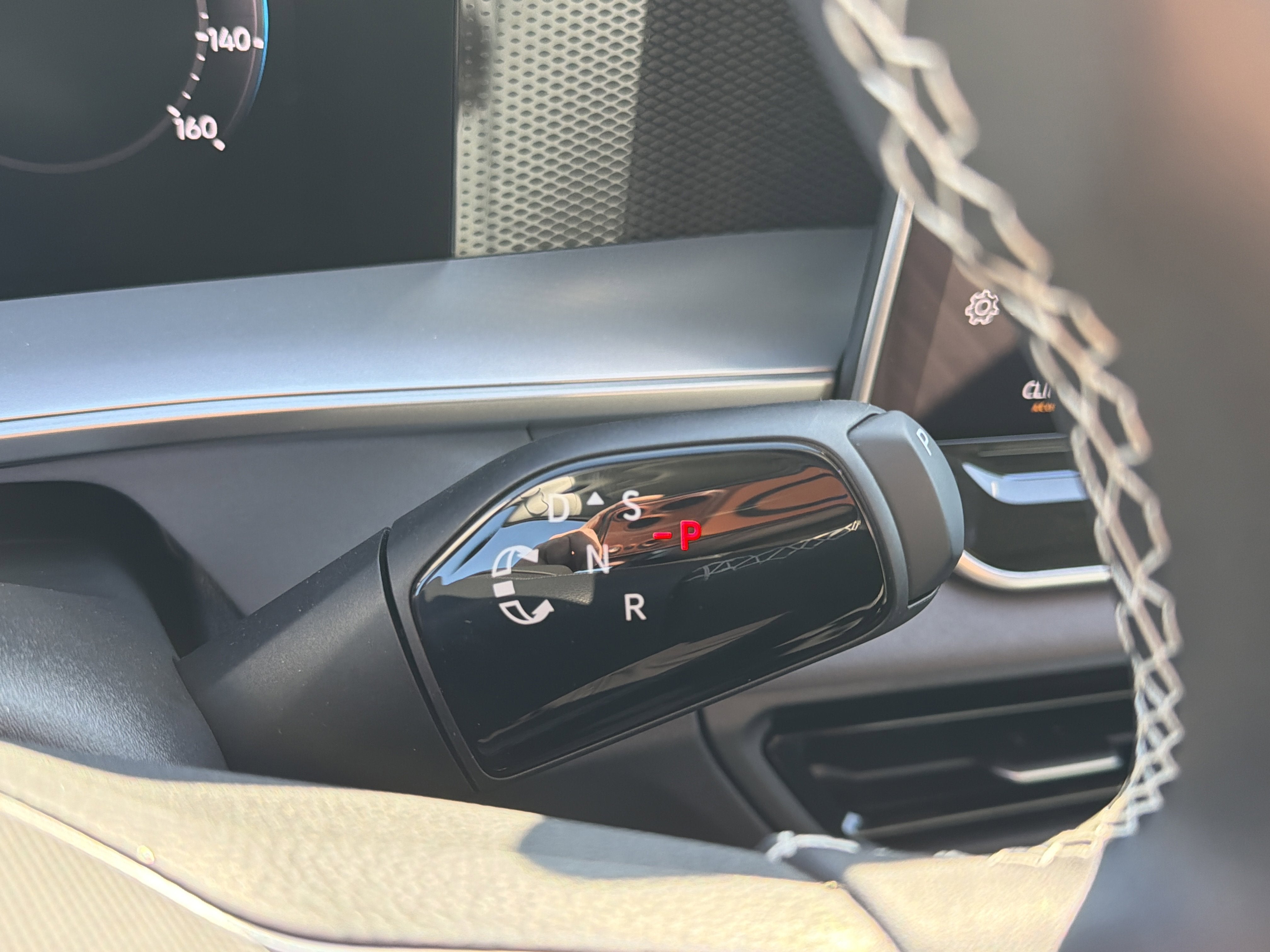 2026 Volkswagen Tiguan 2.0T SE 4MOTION