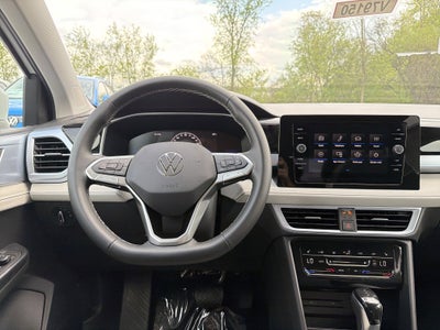 2026 Volkswagen Taos SE 4MOTION