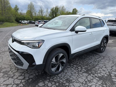 2026 Volkswagen Taos SE 4MOTION