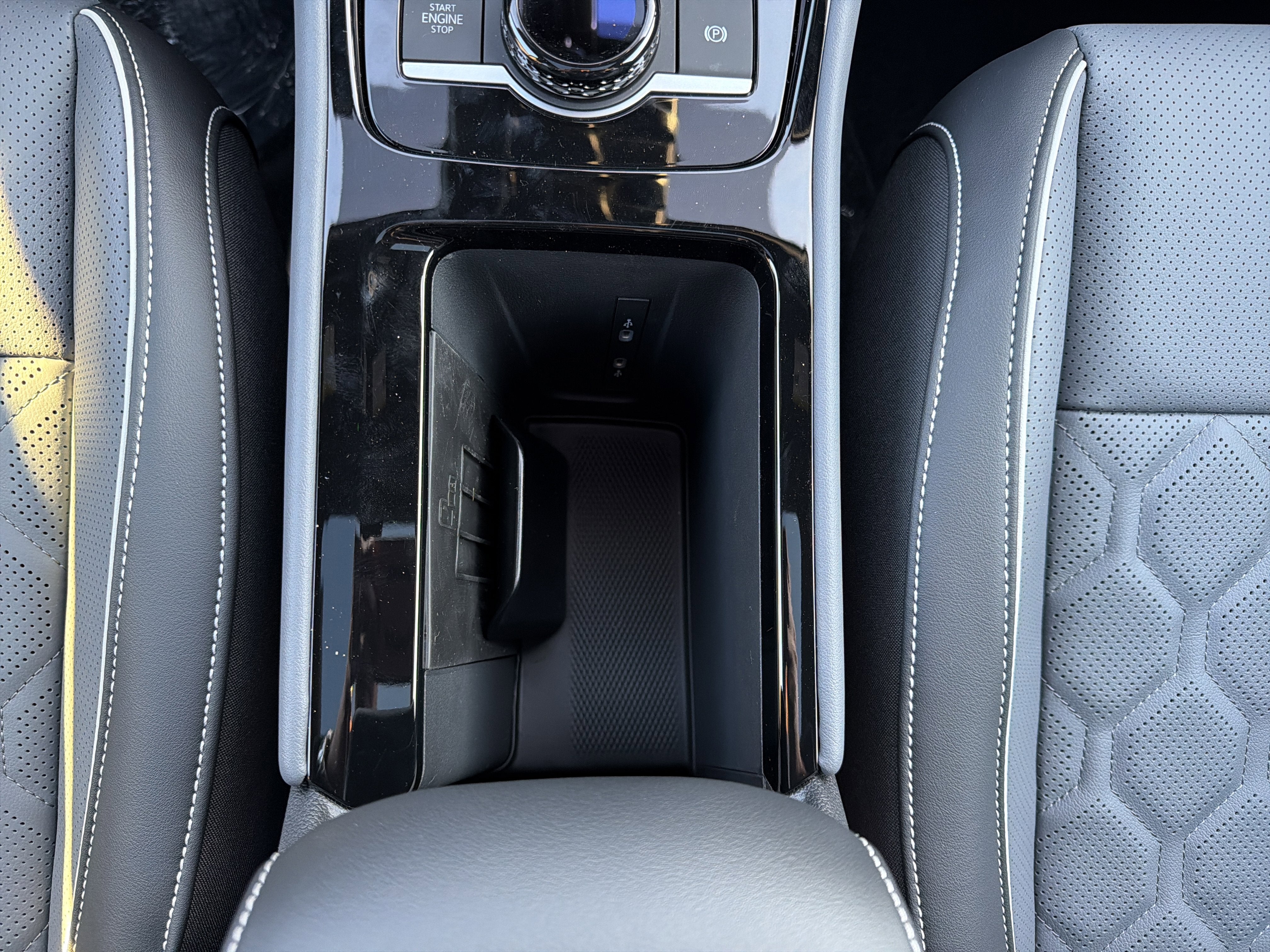 2026 Volkswagen Tiguan SEL R-Line Turbo 4MOTION