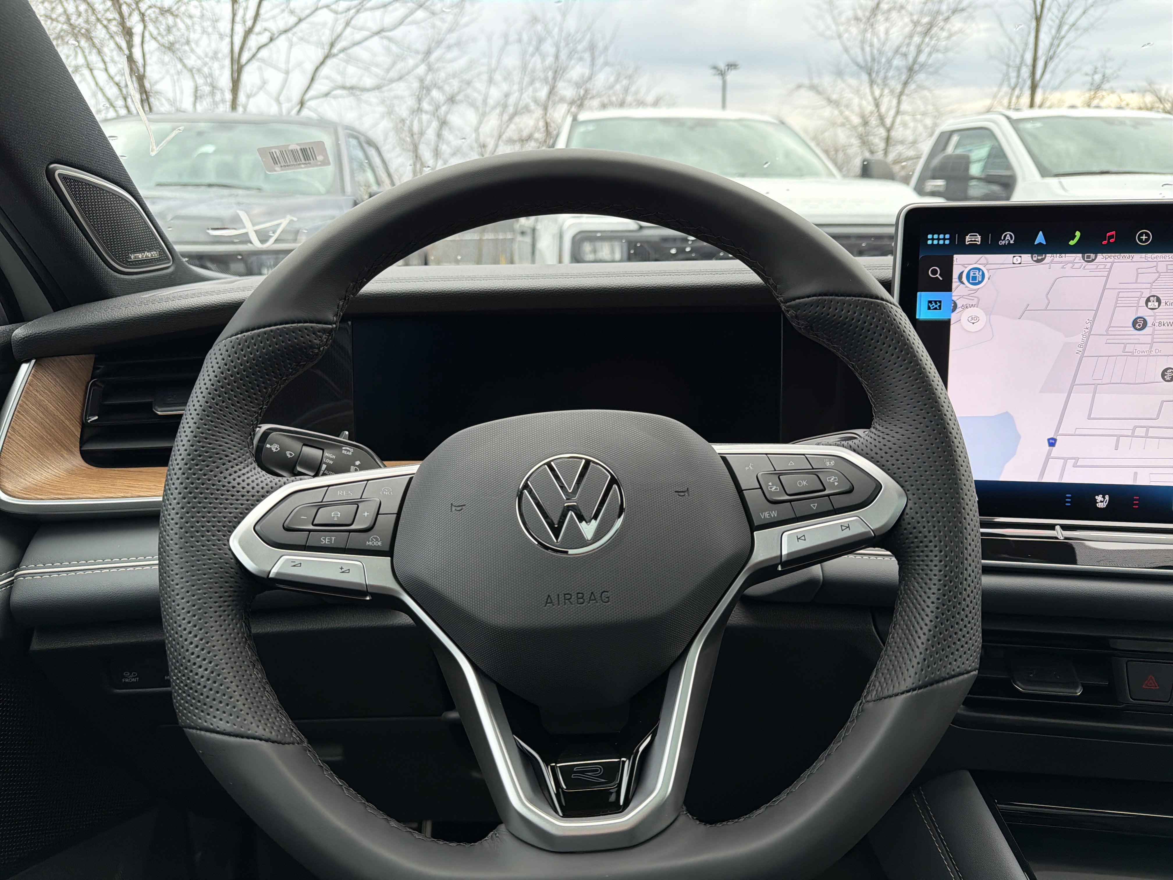 2026 Volkswagen Tiguan 2.0T SEL R-Line Turbo 4MOTION