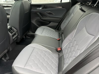 2026 Volkswagen Tiguan 2.0T SEL R-Line Turbo 4MOTION