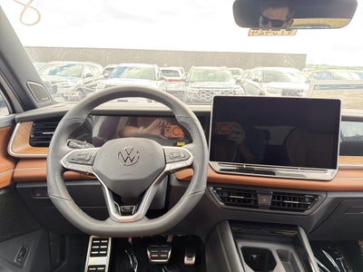 2026 Volkswagen Tiguan SEL R-Line Turbo 4MOTION