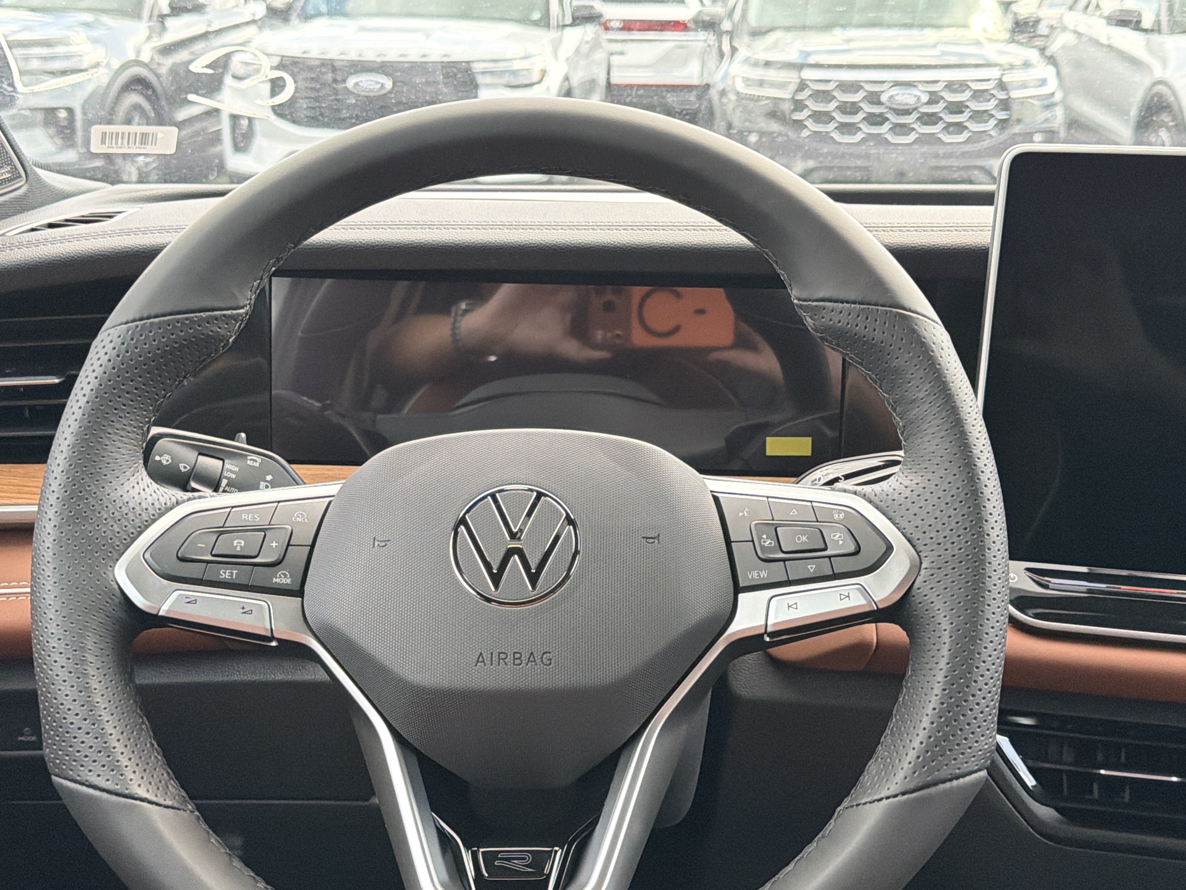 2026 Volkswagen Tiguan SEL R-Line Turbo 4MOTION