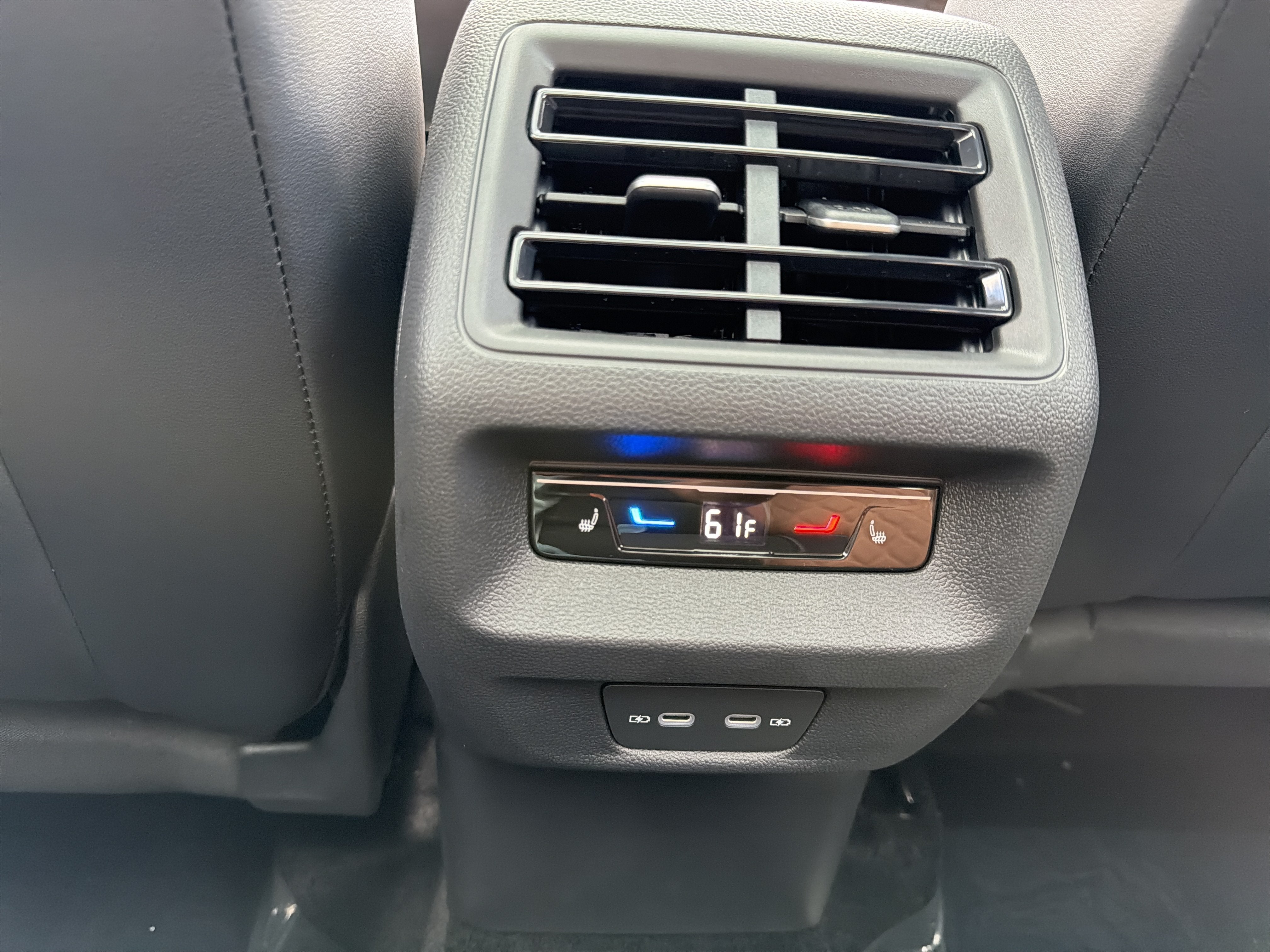 2026 Volkswagen Tiguan SEL R-Line Turbo 4MOTION