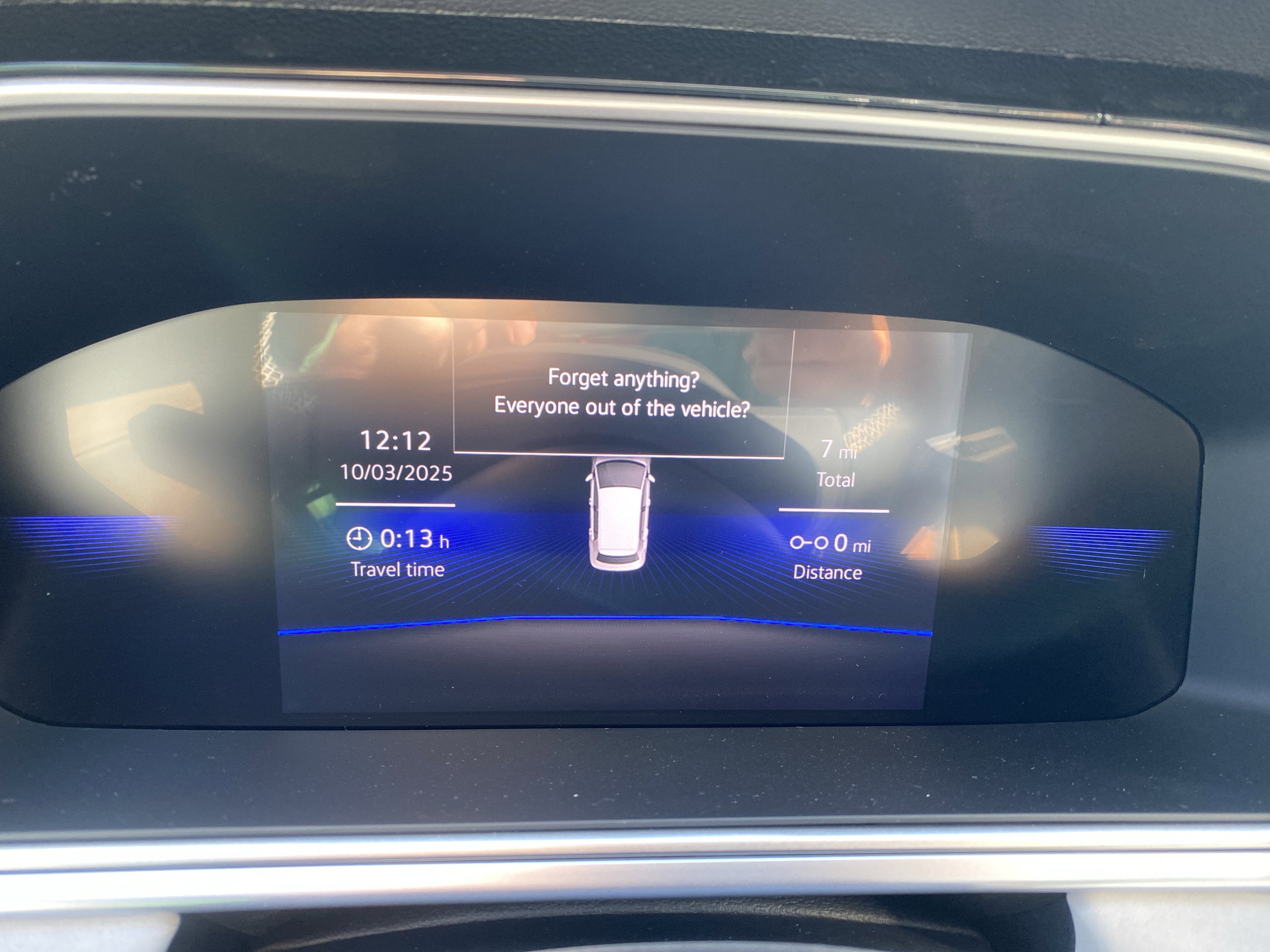 2025 Volkswagen Taos SE 4MOTION