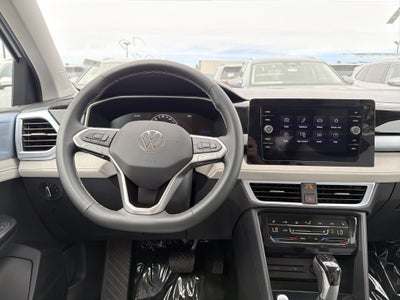 2026 Volkswagen Taos SE 4MOTION