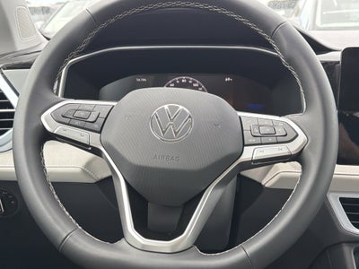 2026 Volkswagen Taos SE 4MOTION