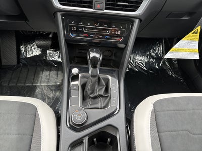 2026 Volkswagen Taos SE 4MOTION
